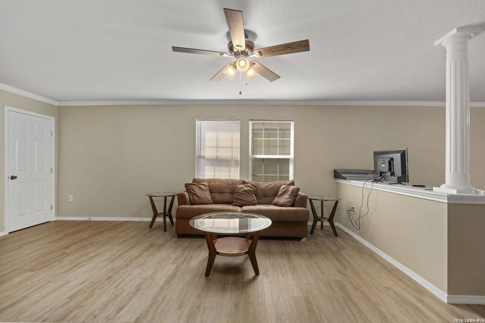 6011 Plumbago
