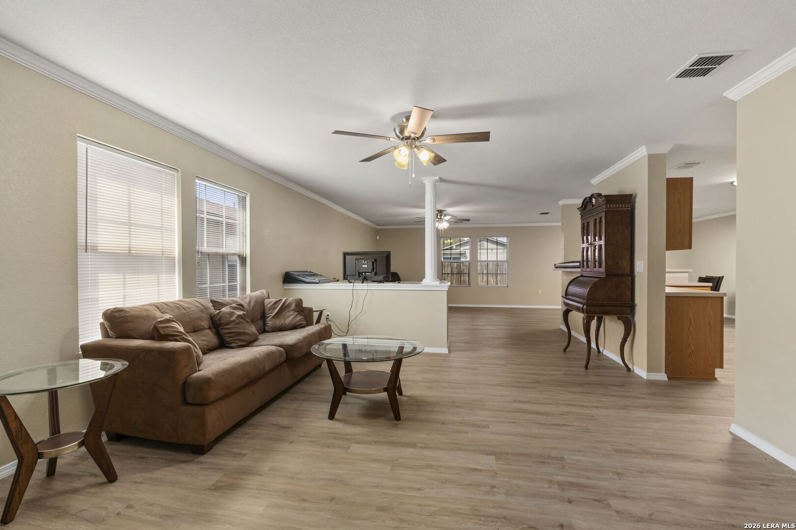 6011 Plumbago
