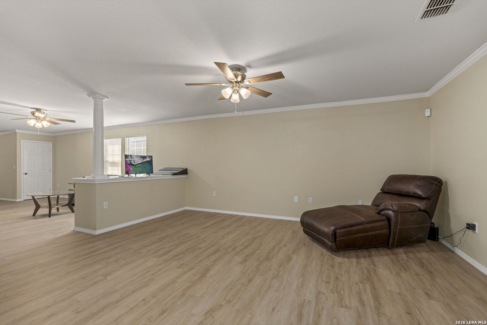 6011 Plumbago