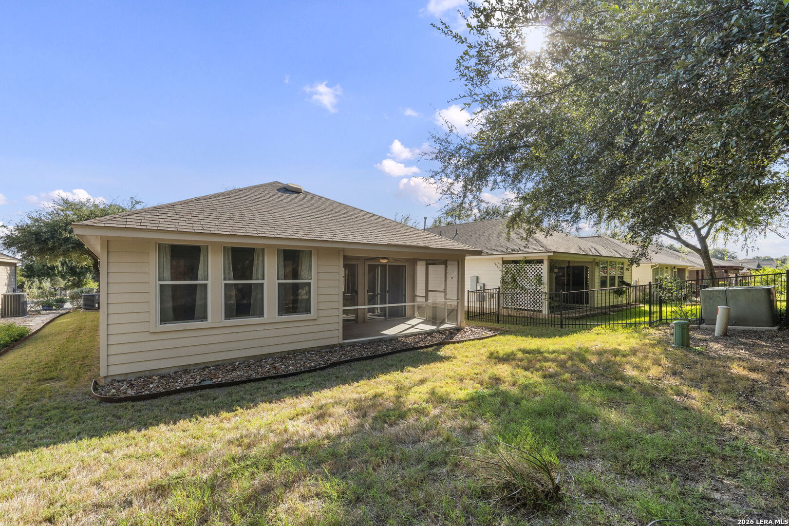 12507 Desert Palm