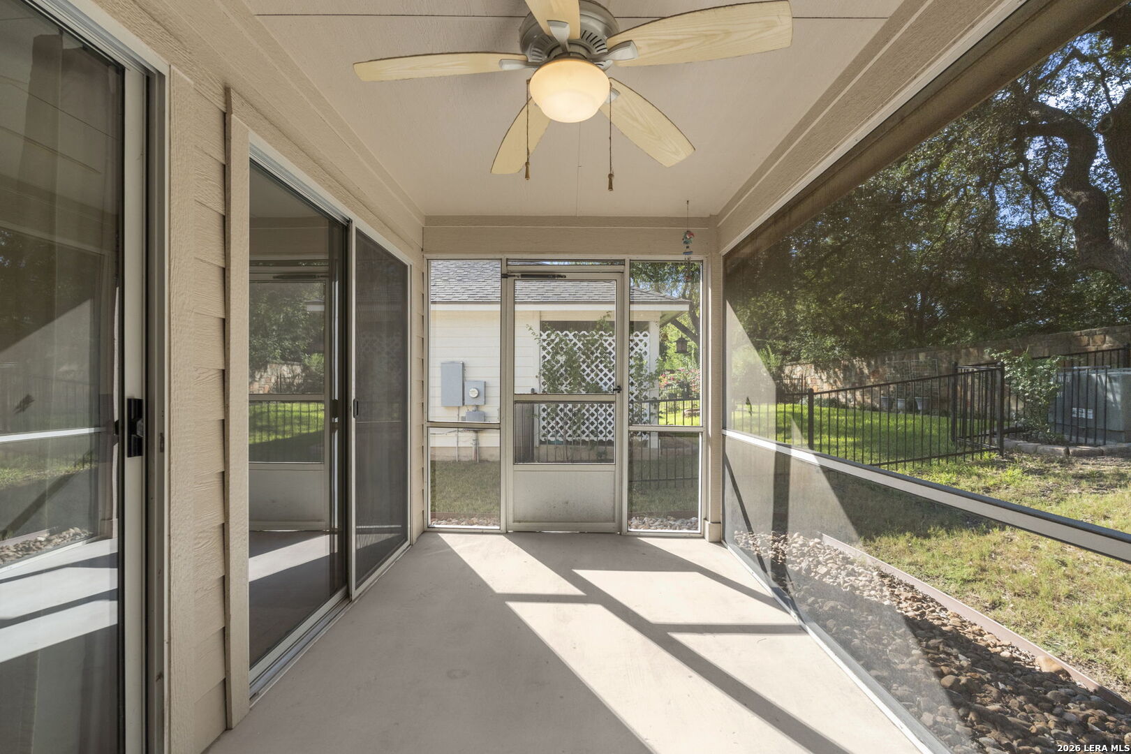 12507 Desert Palm