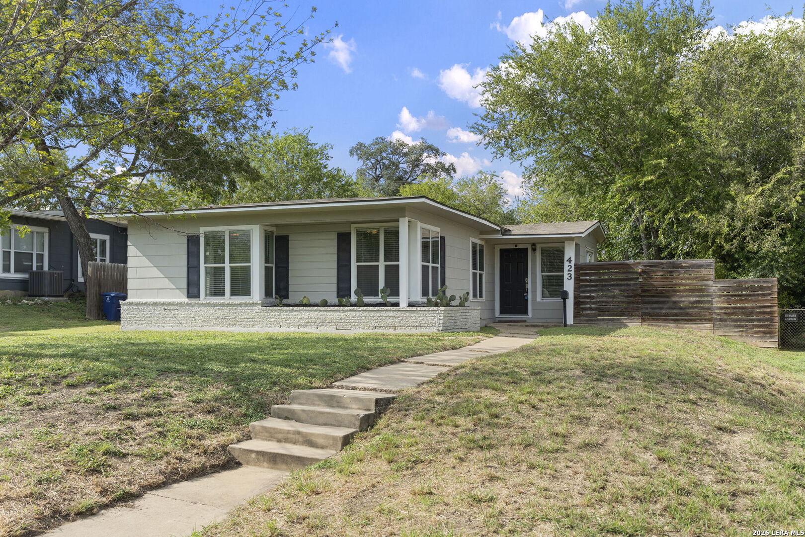 423 Karen Ln Sanantonio TX