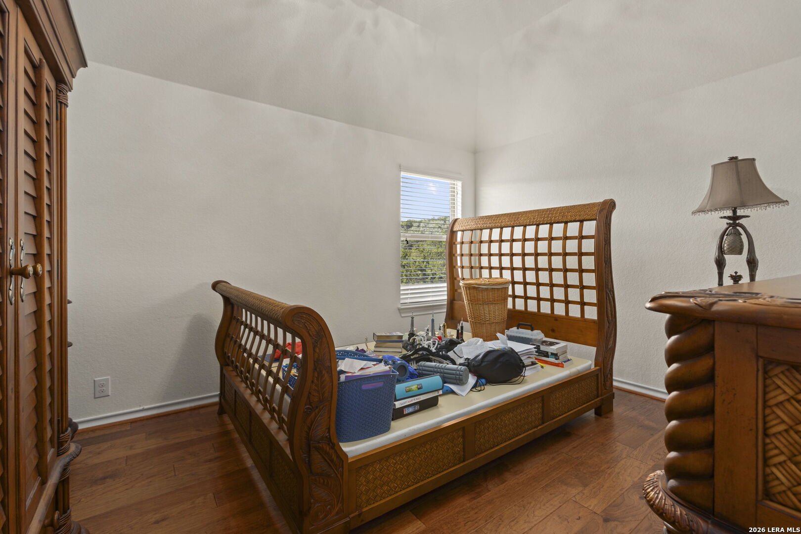 13310 TROTTING PATH