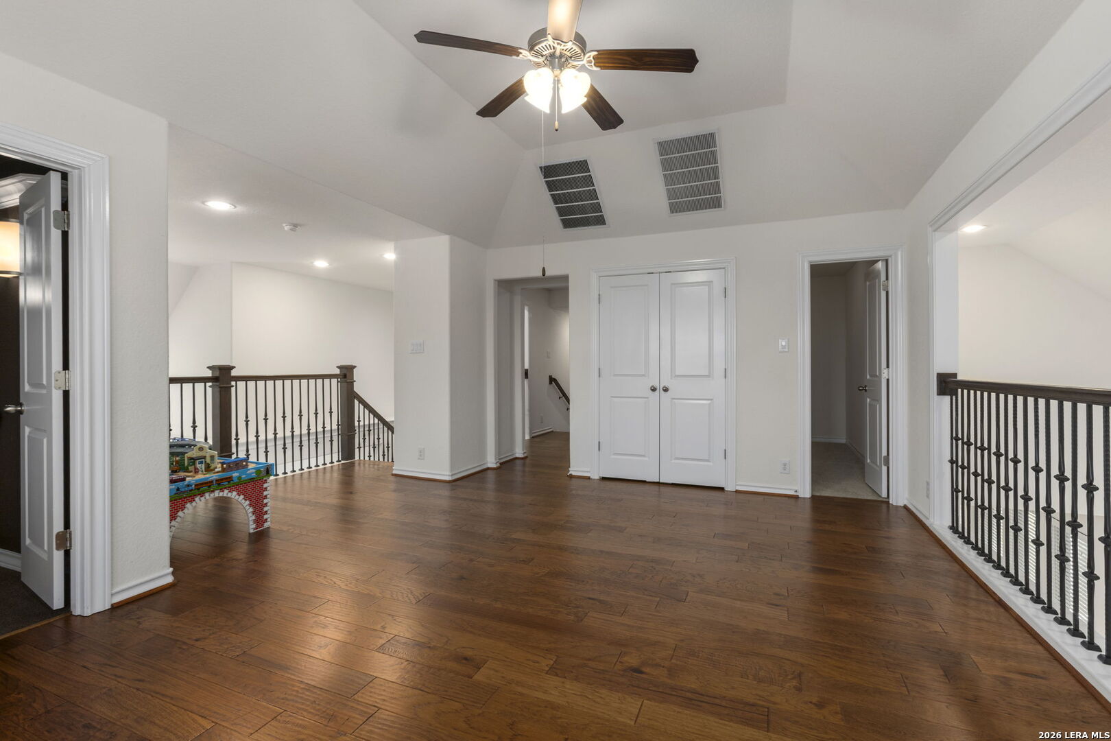 13310 TROTTING PATH