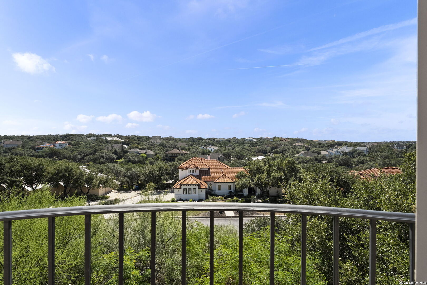 2214 Winding View