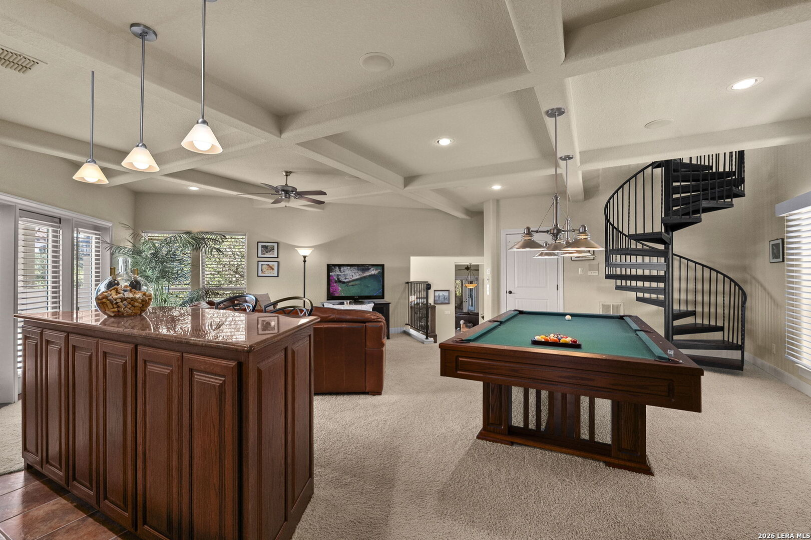 2214 Winding View