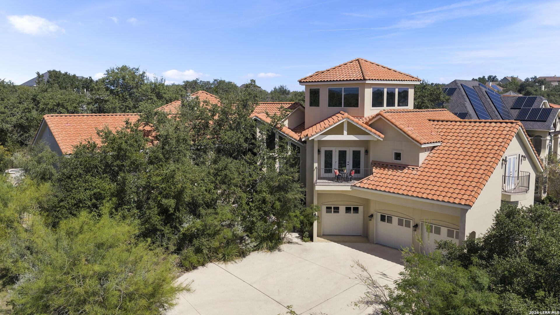 2214 Winding View