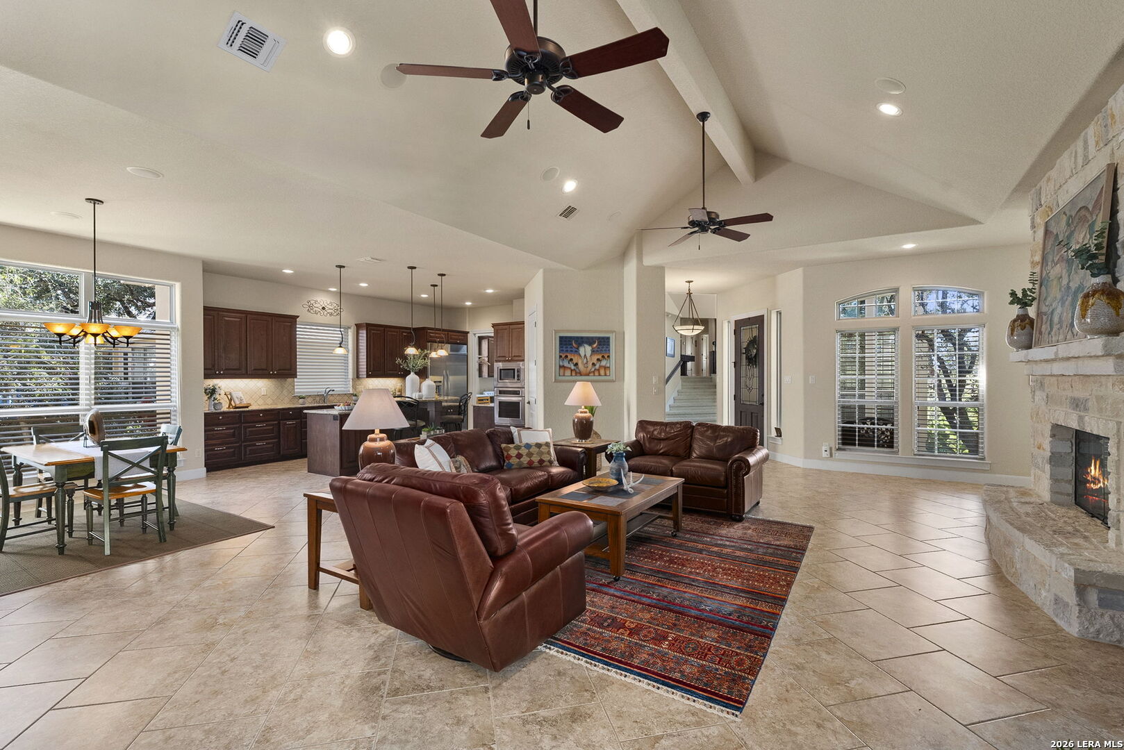 2214 Winding View