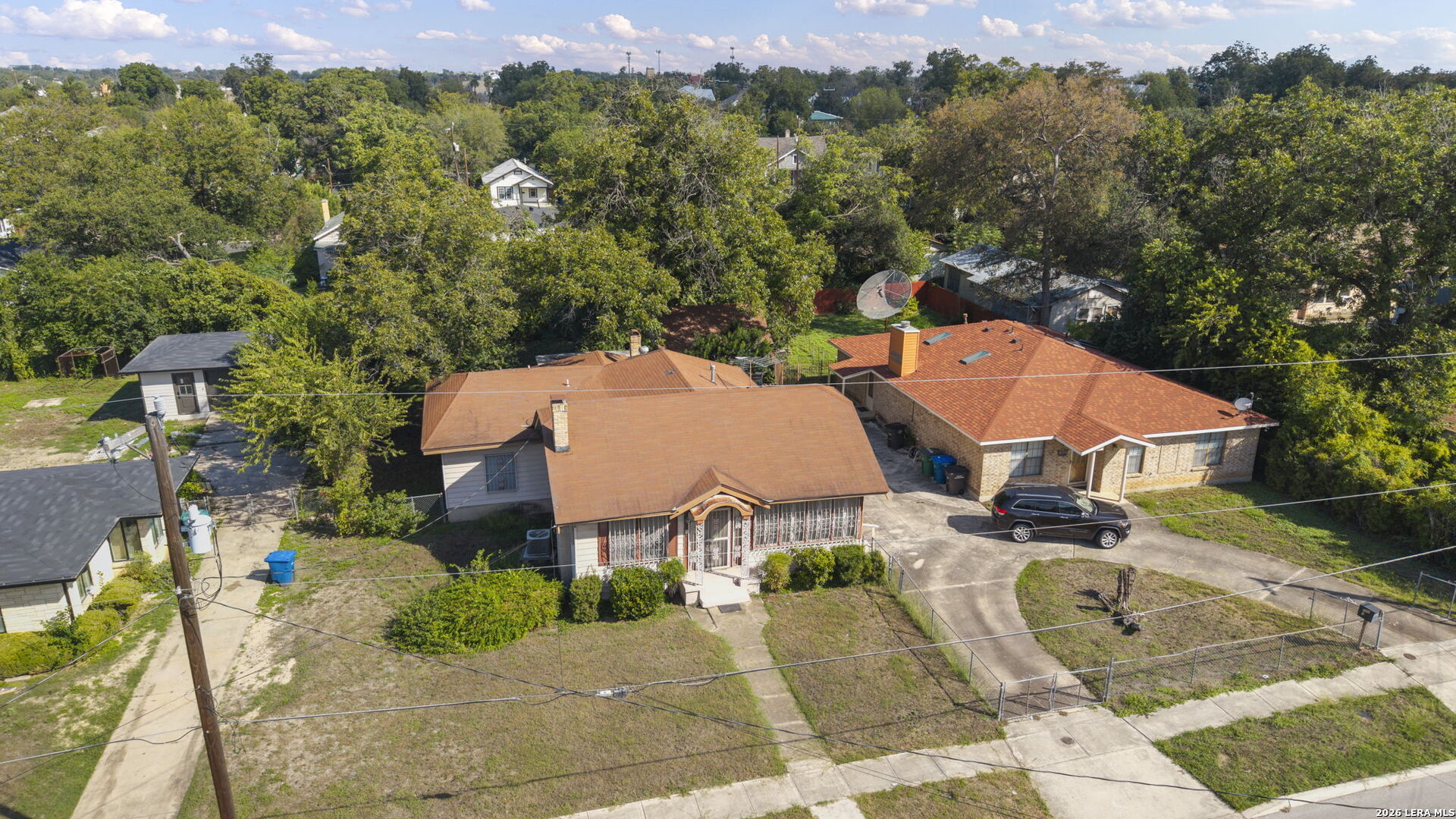 231 DUMOULIN AVE