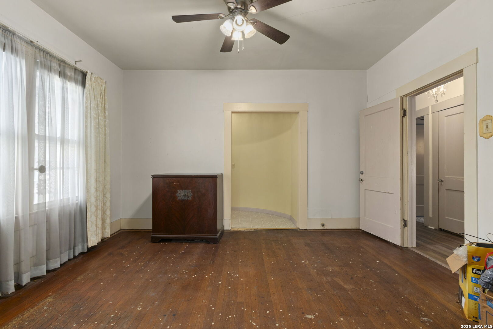231 DUMOULIN AVE