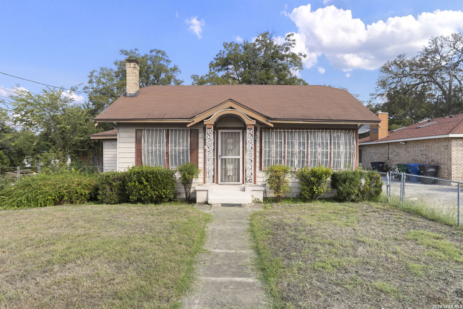 231 DUMOULIN AVE