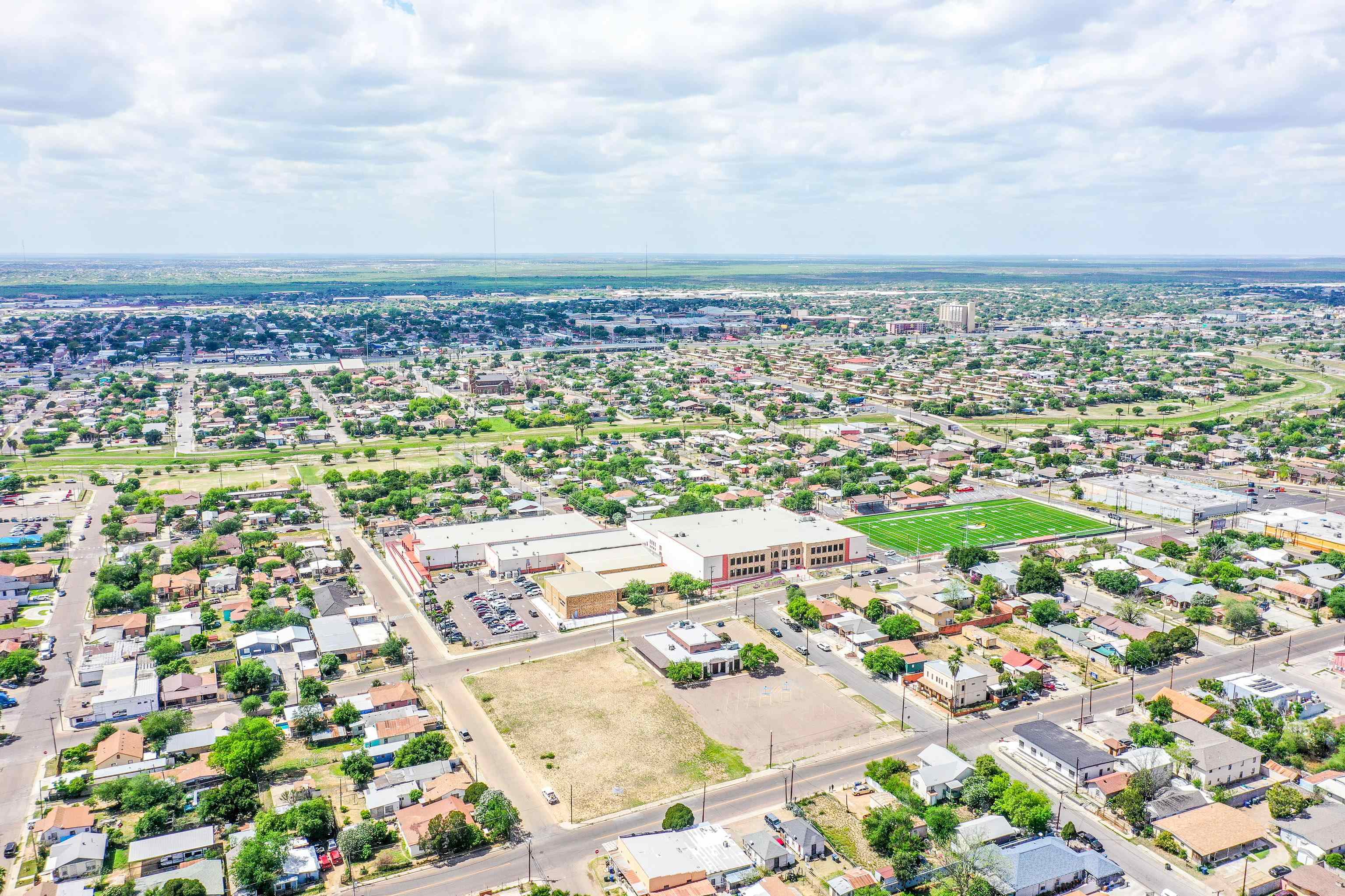 1900 Springfield Ave