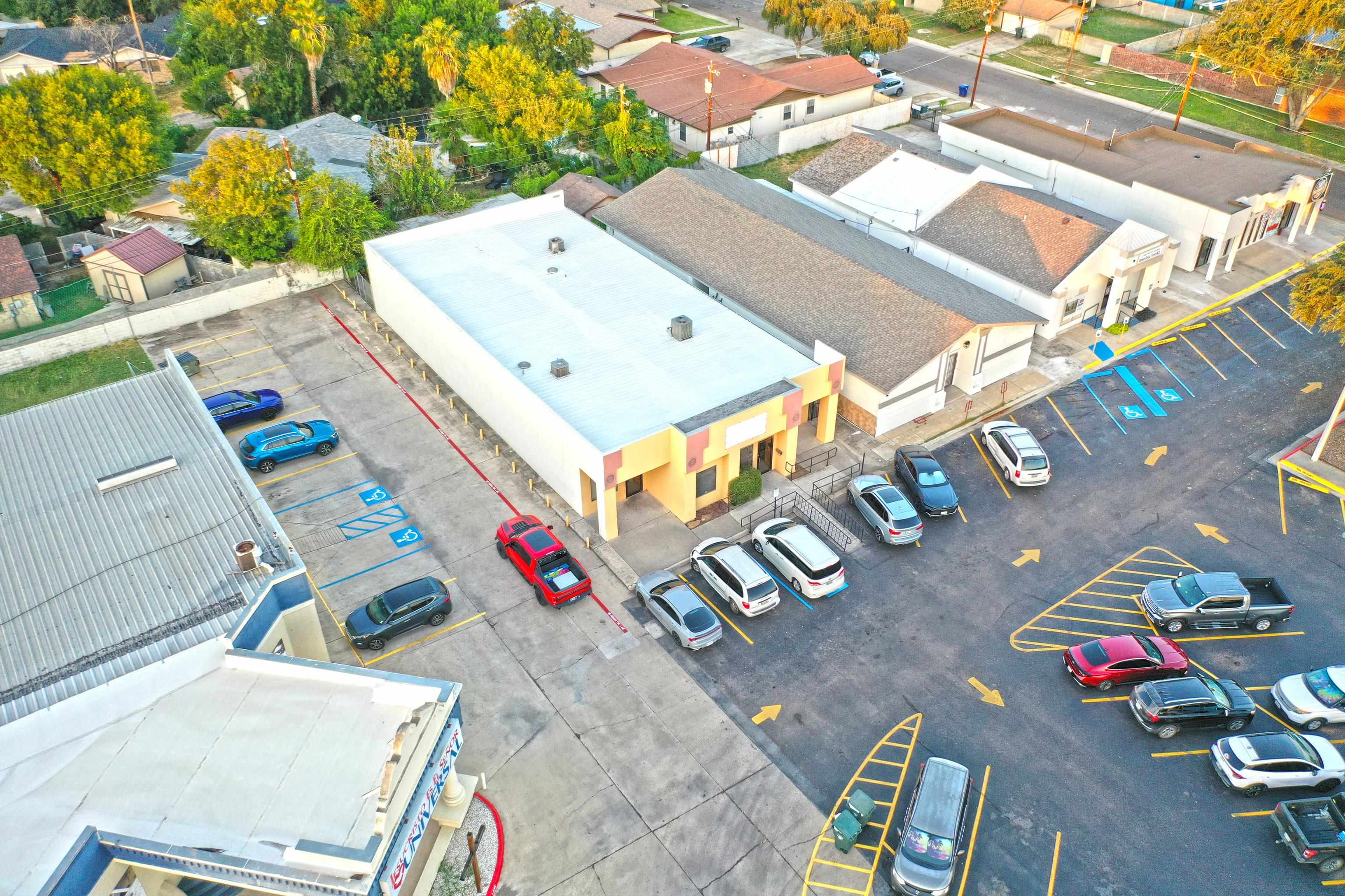 220 W Hillside Dr. Unit: 7