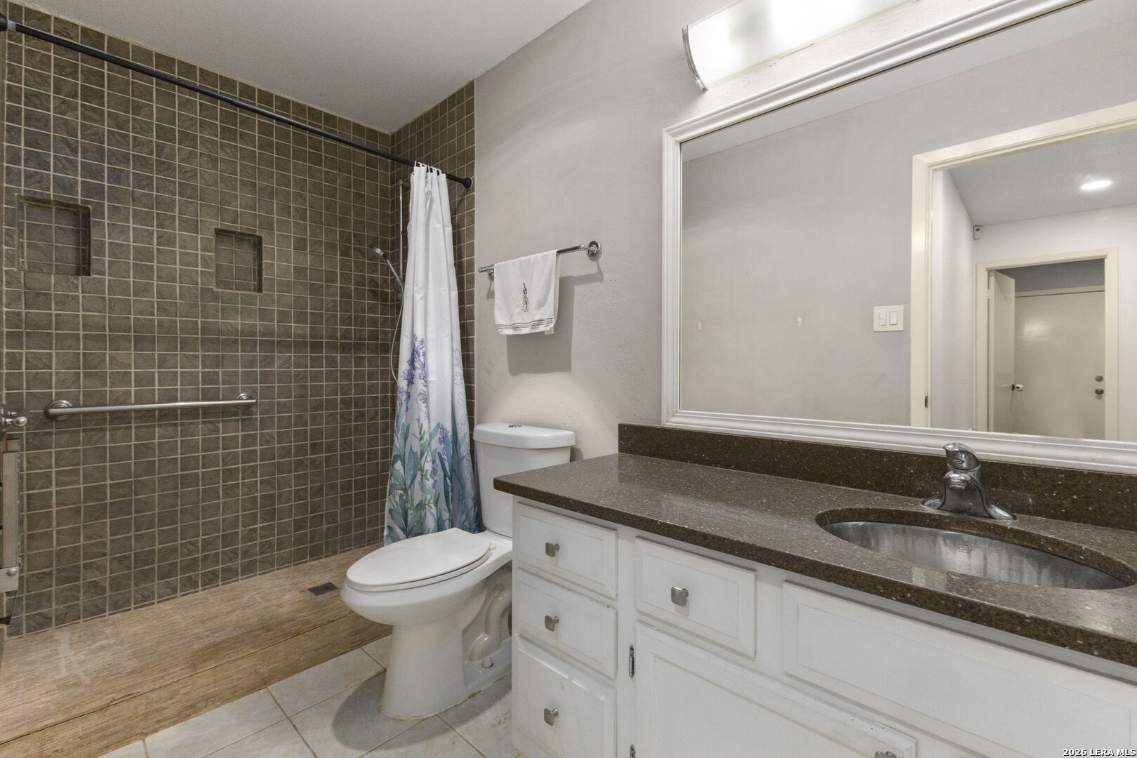 3338 Jenkins Drive