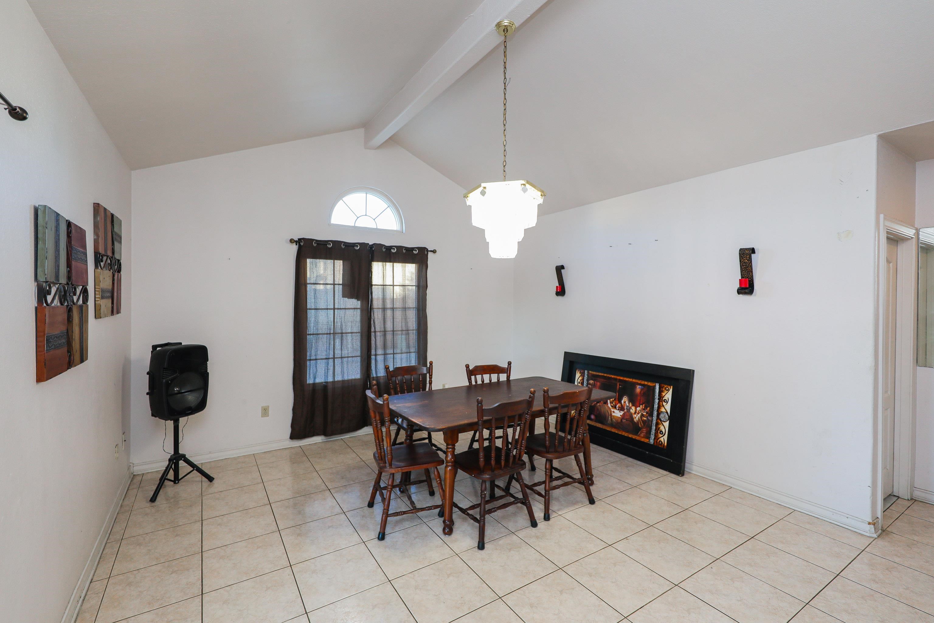 155 Knoll Ave