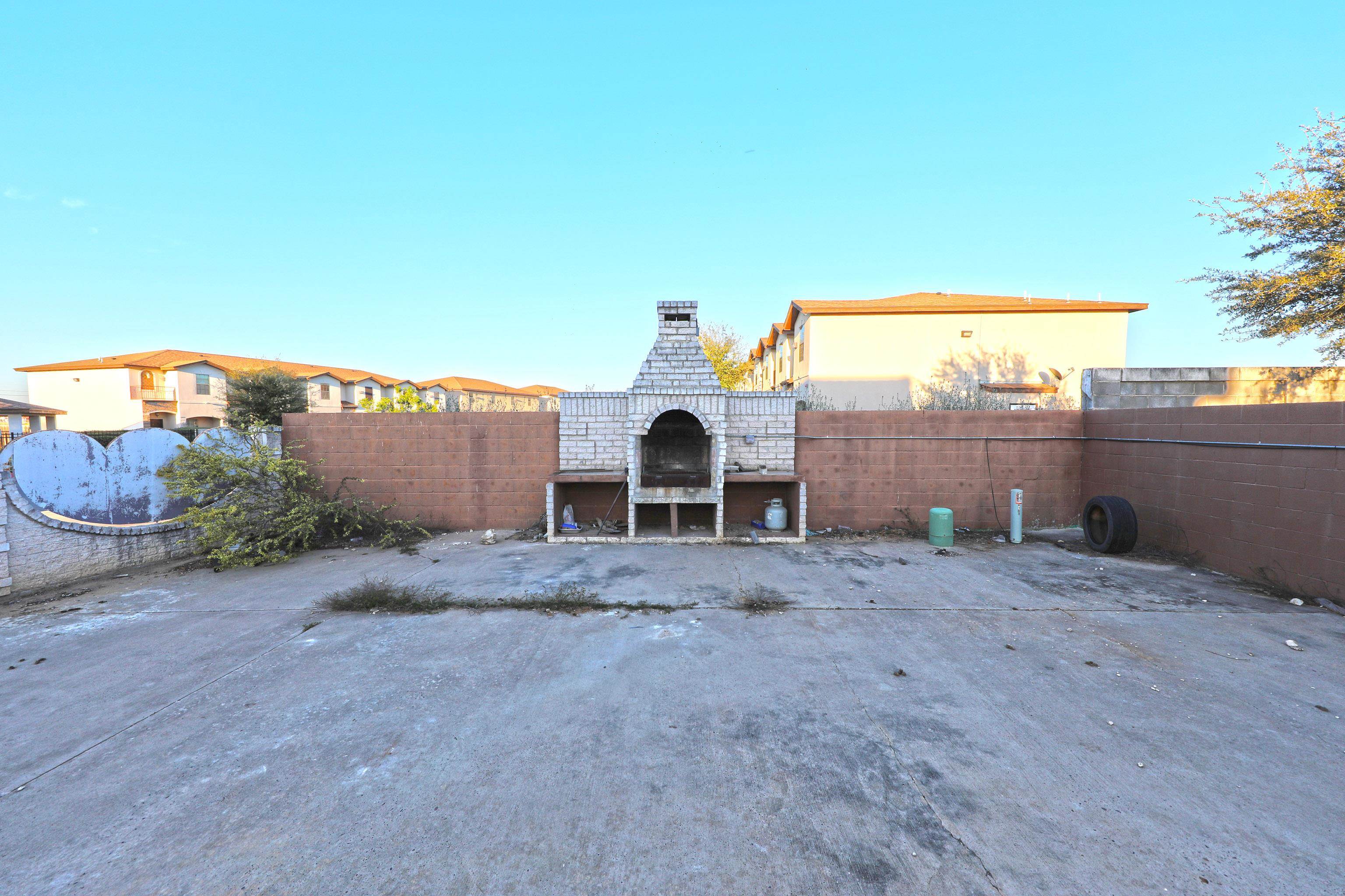 155 Knoll Ave