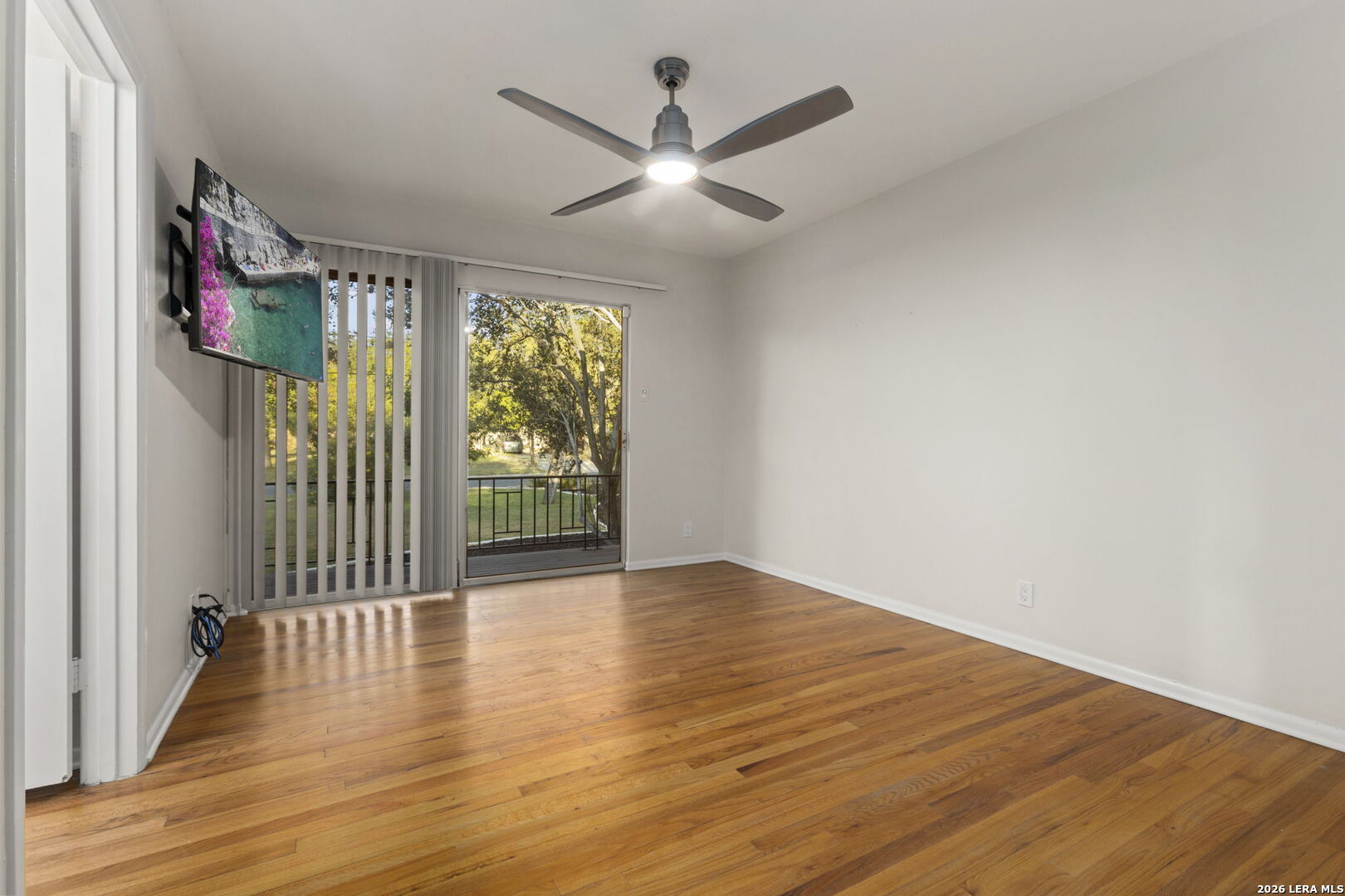 136 Honeysuckle Ln.