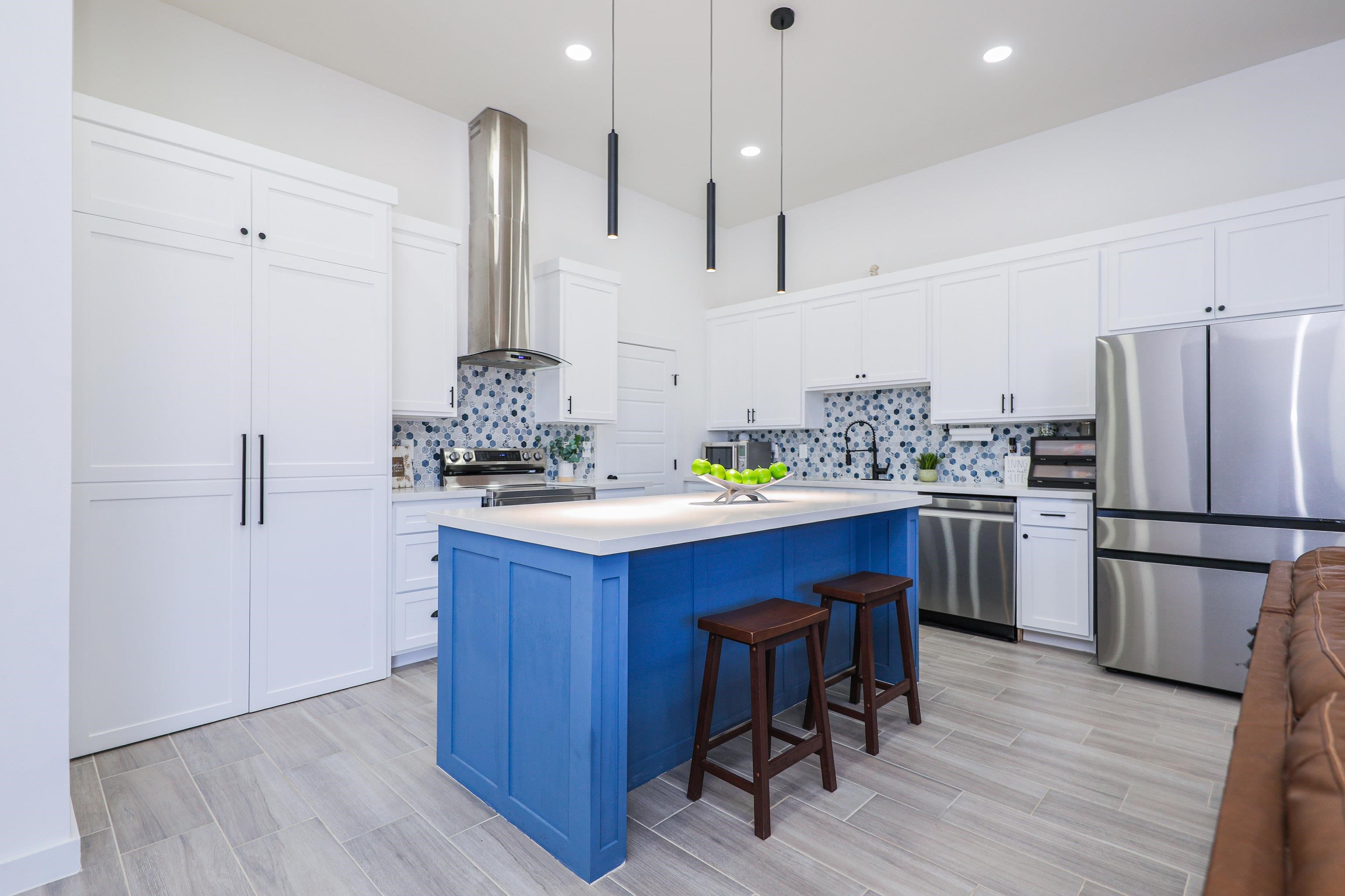 3714 Bella St.