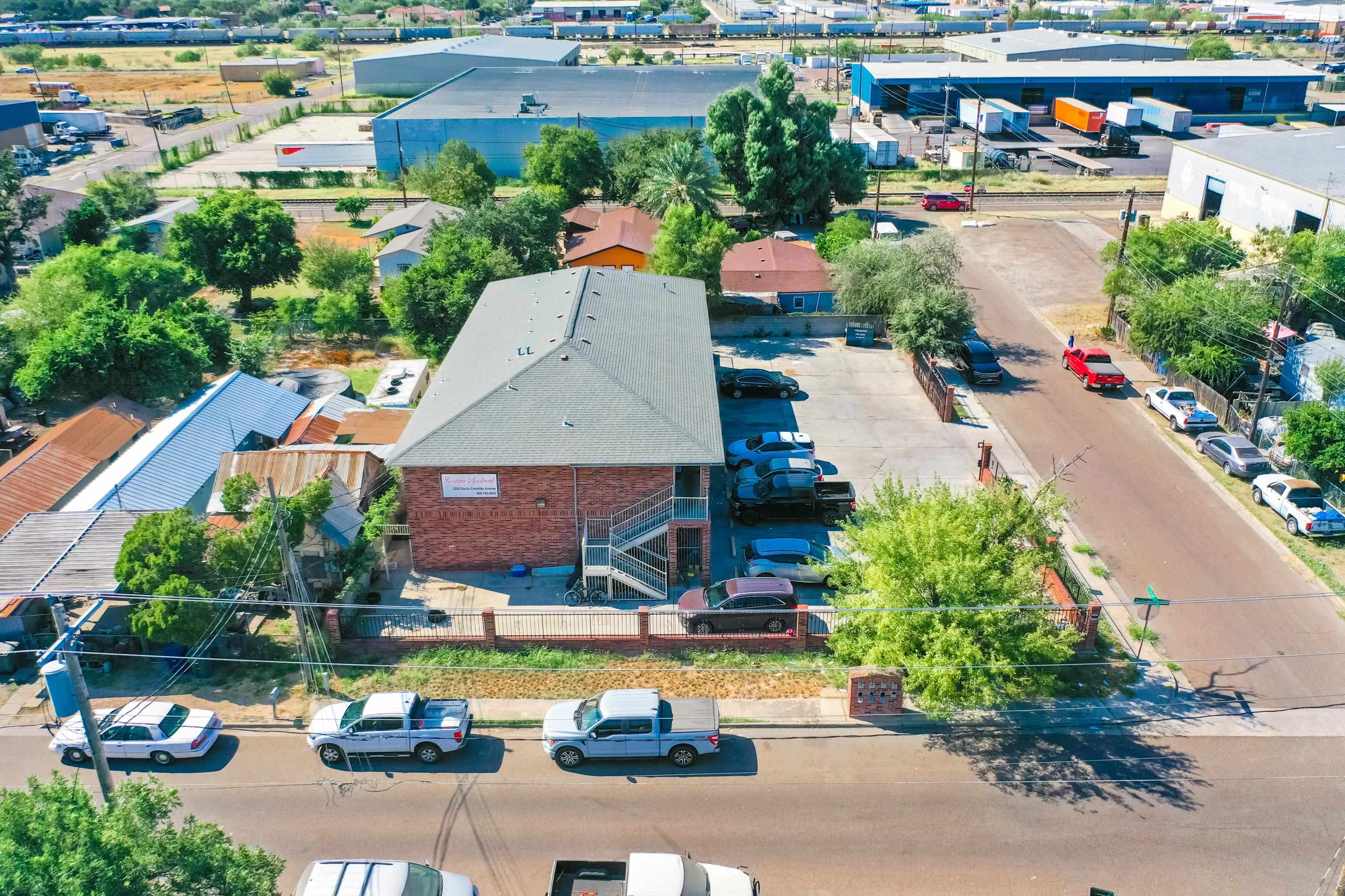 2220 Santa Cleotilde Ave