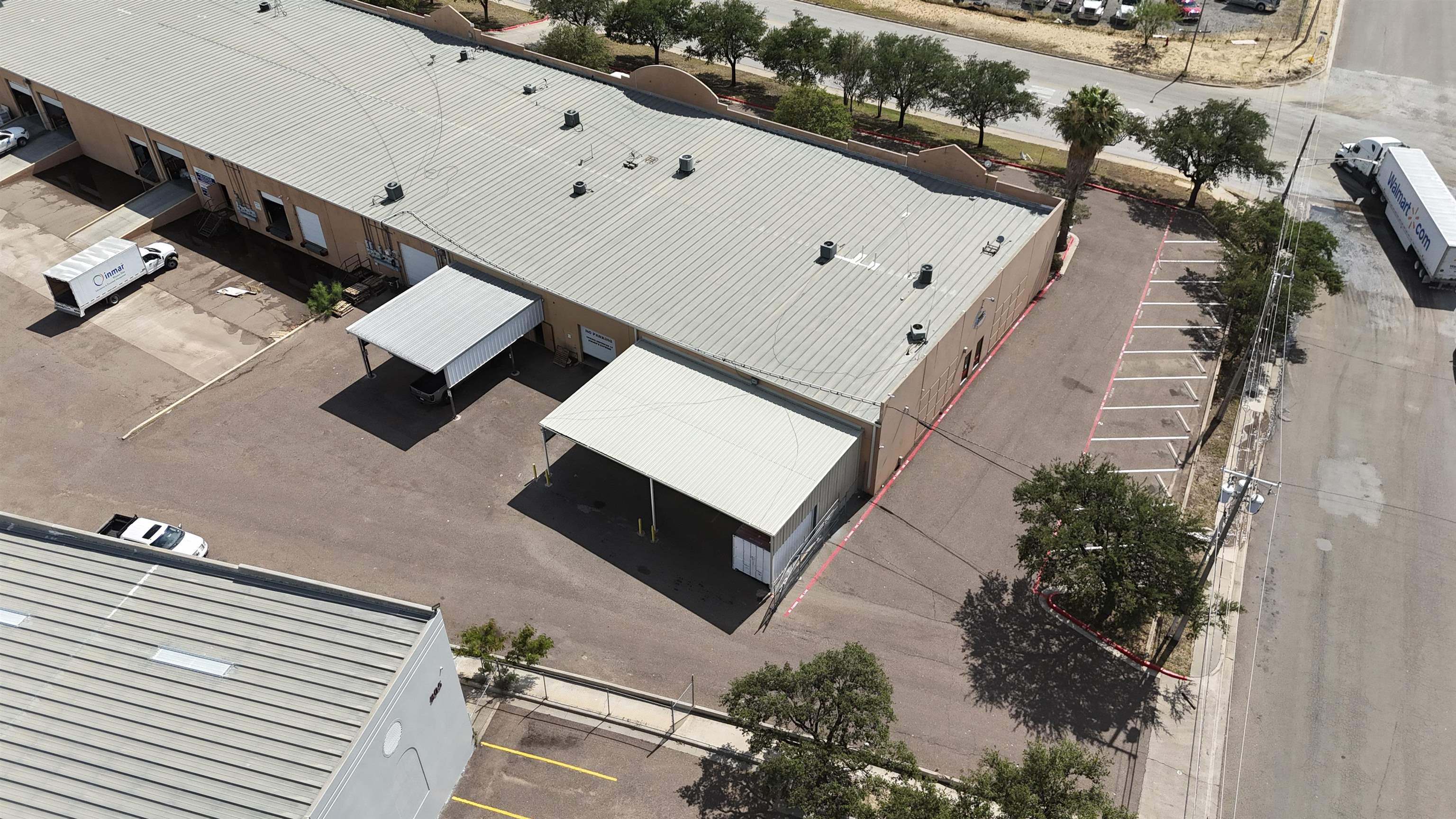 801 Union Pacific Blvd