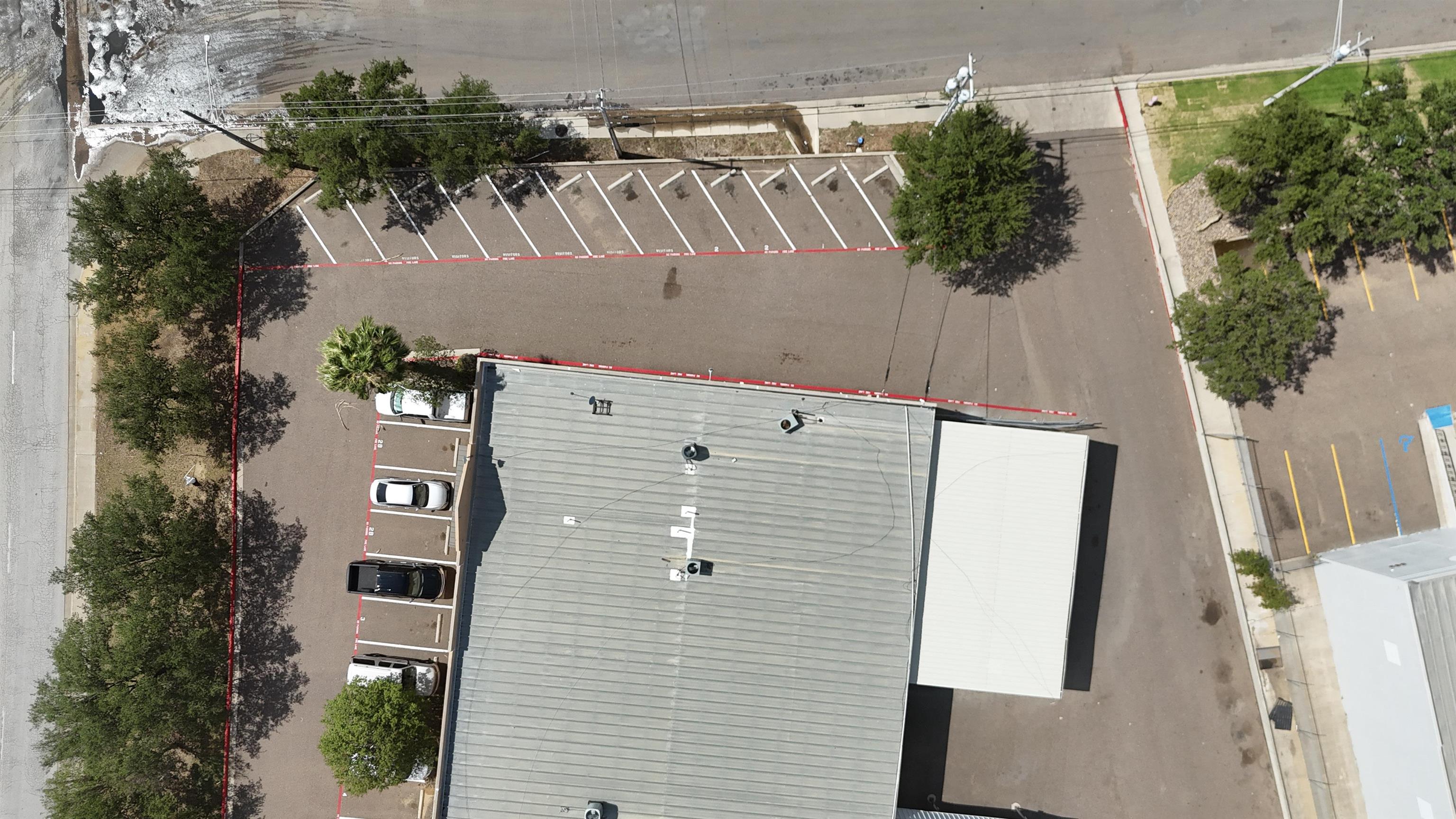 801 Union Pacific Blvd