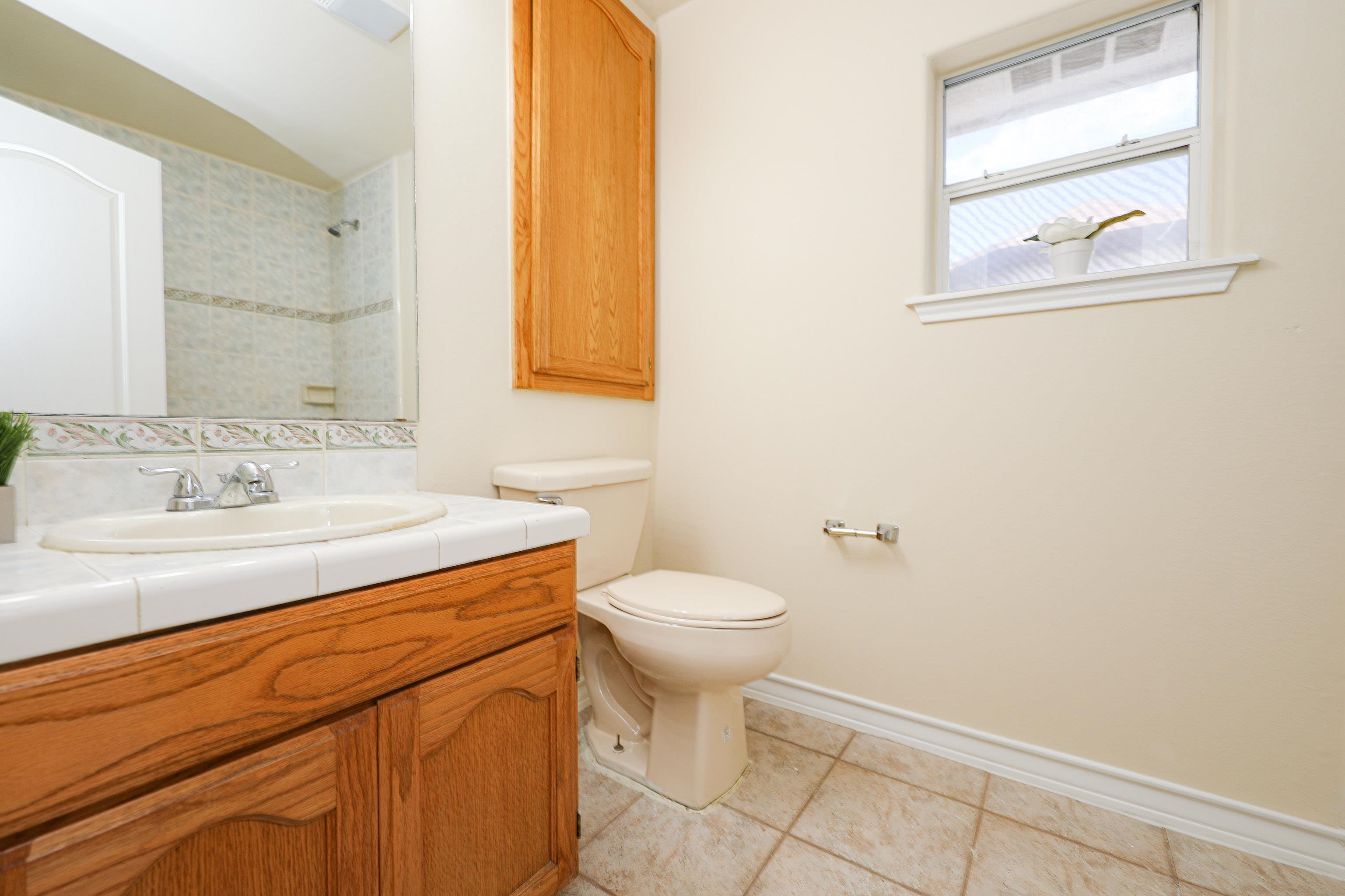 1514 Serene Dr