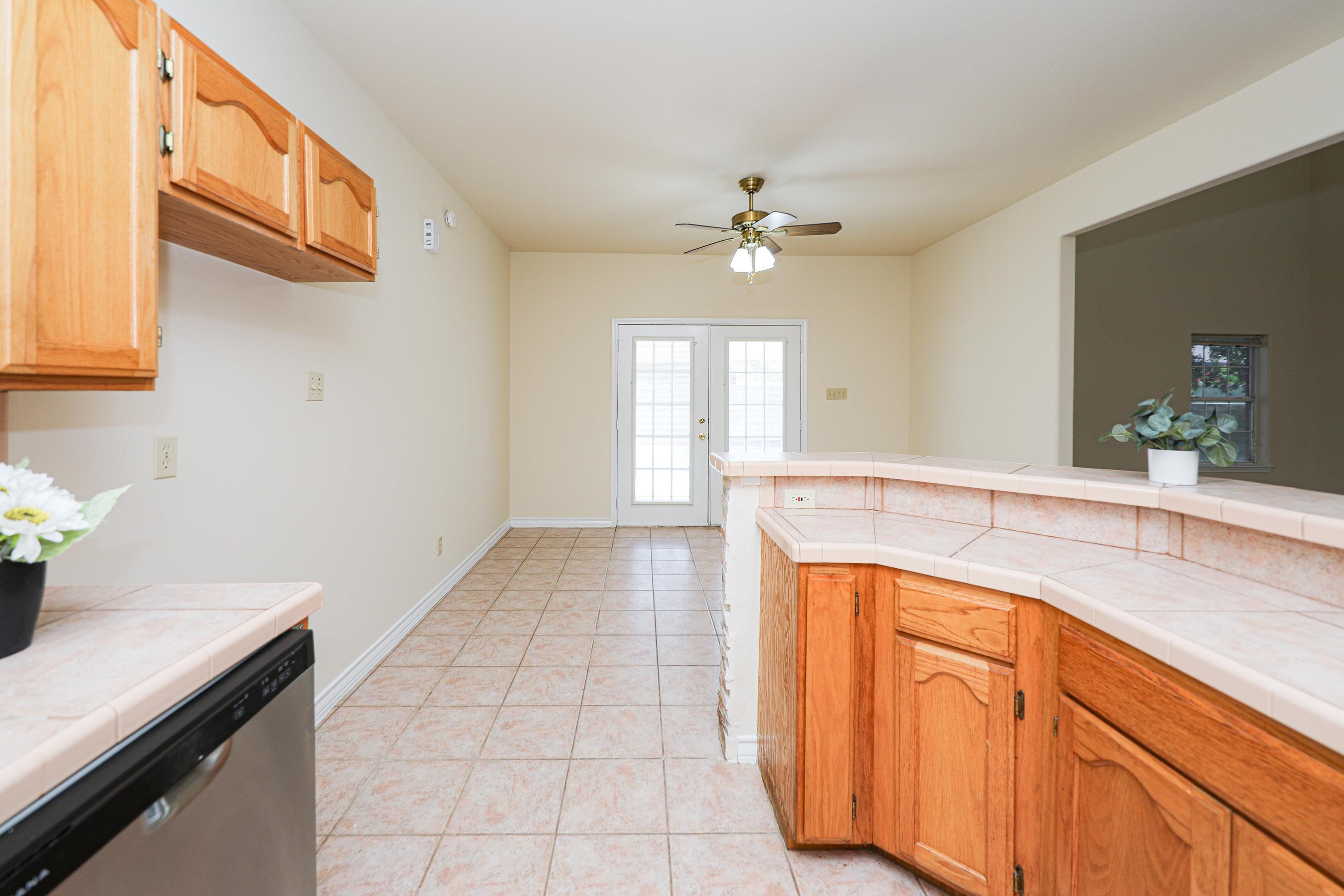 1514 Serene Dr
