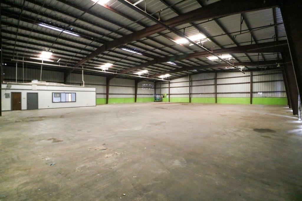 14405 Import Rd