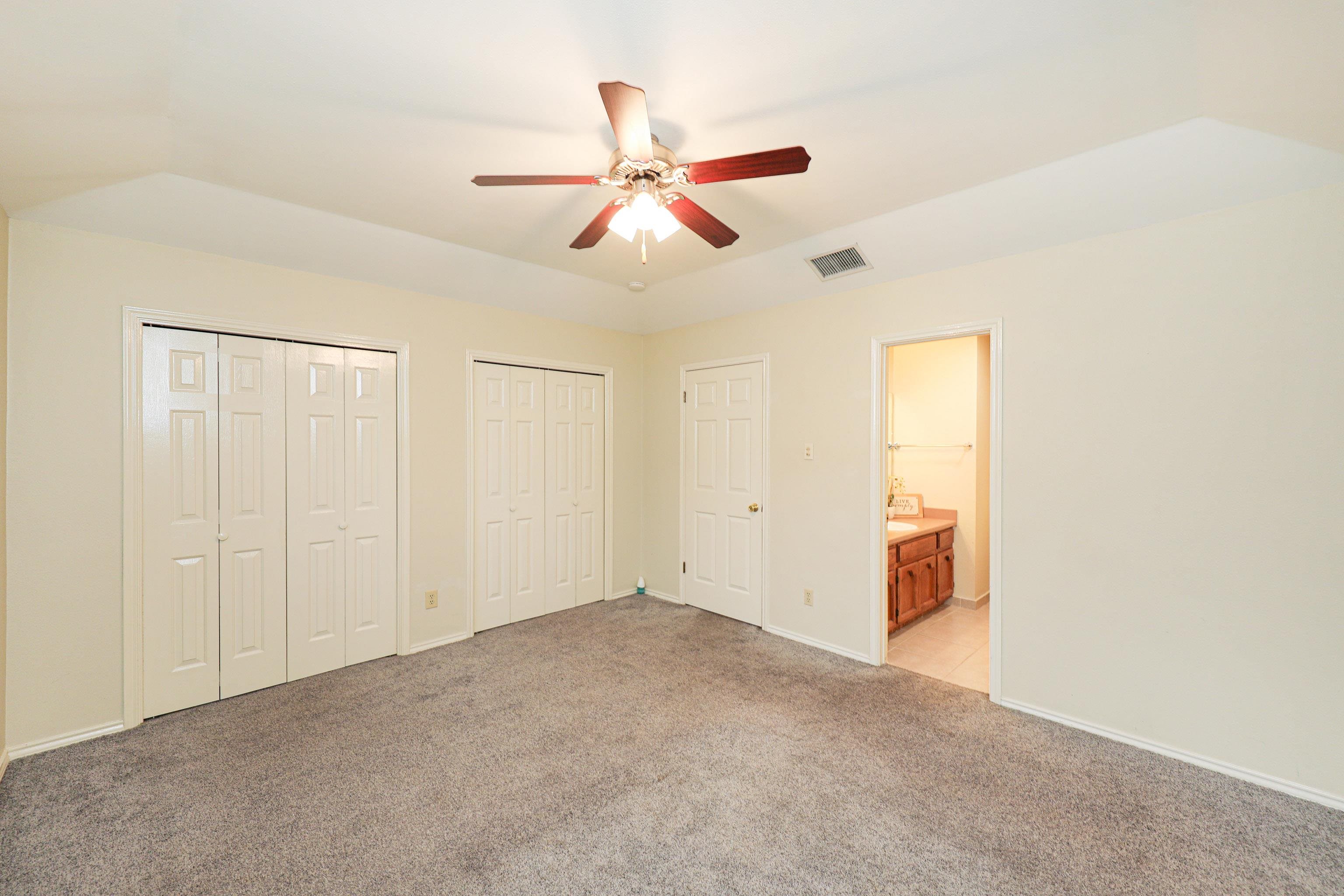 8911 McPherson Rd Unit: 3B