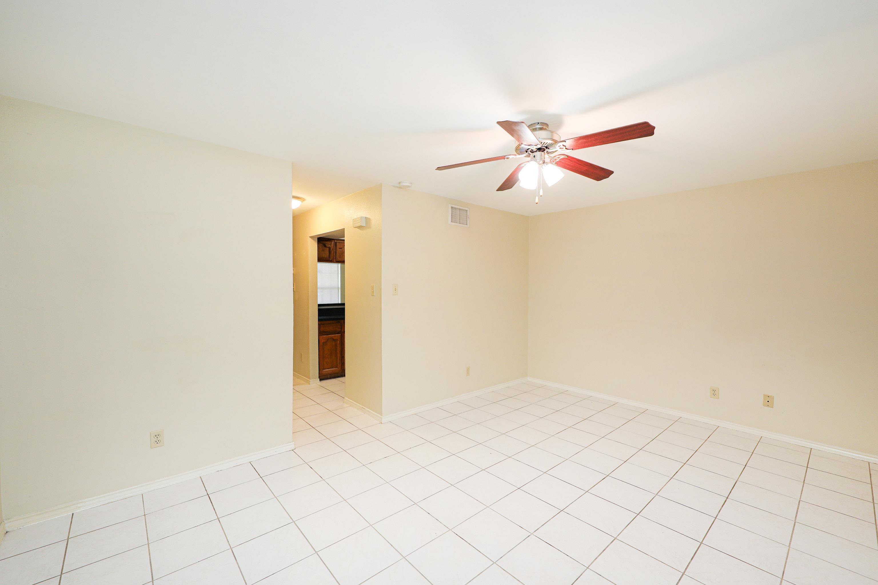 8911 McPherson Rd Unit: 3B