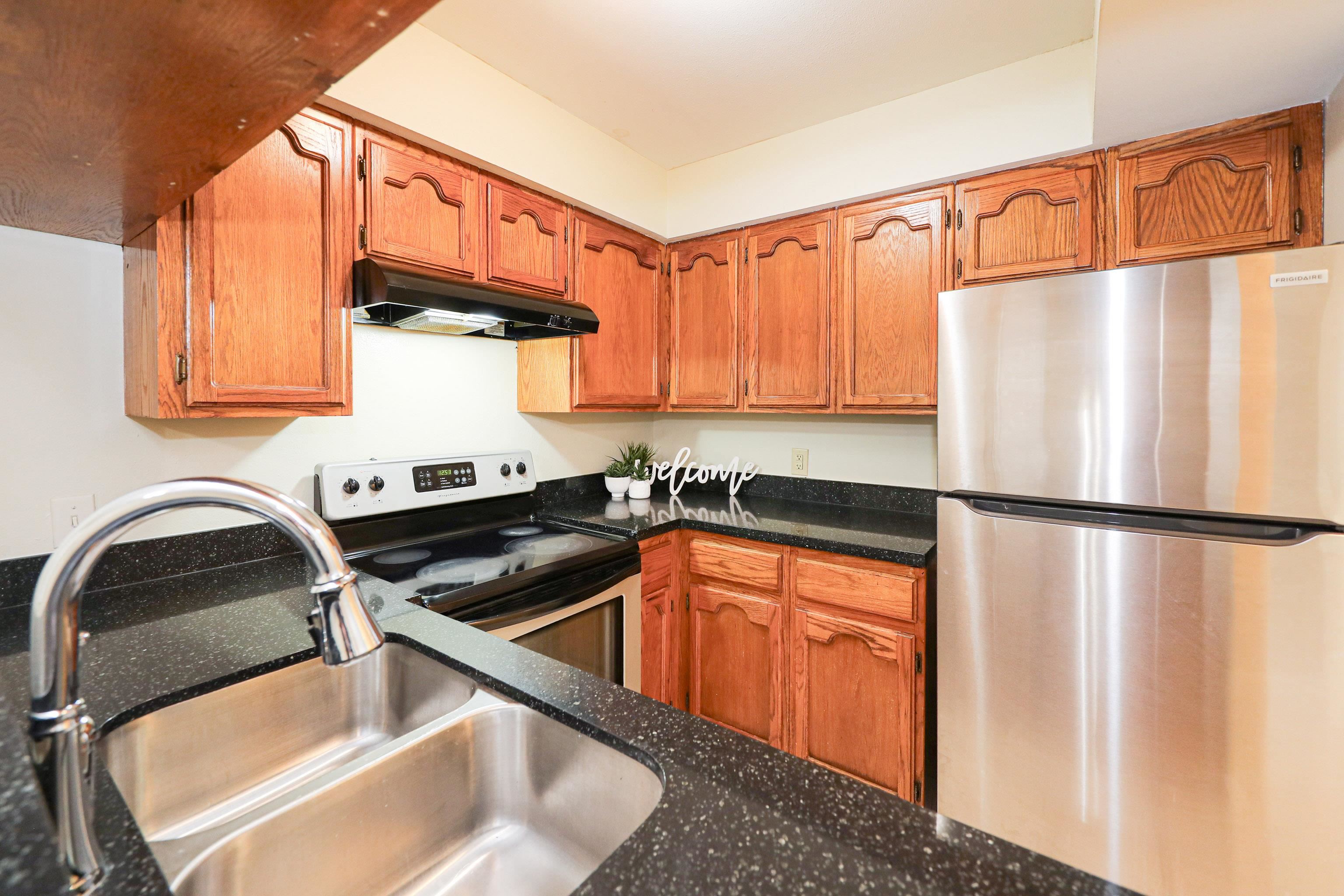 8911 McPherson Rd Unit: 3B