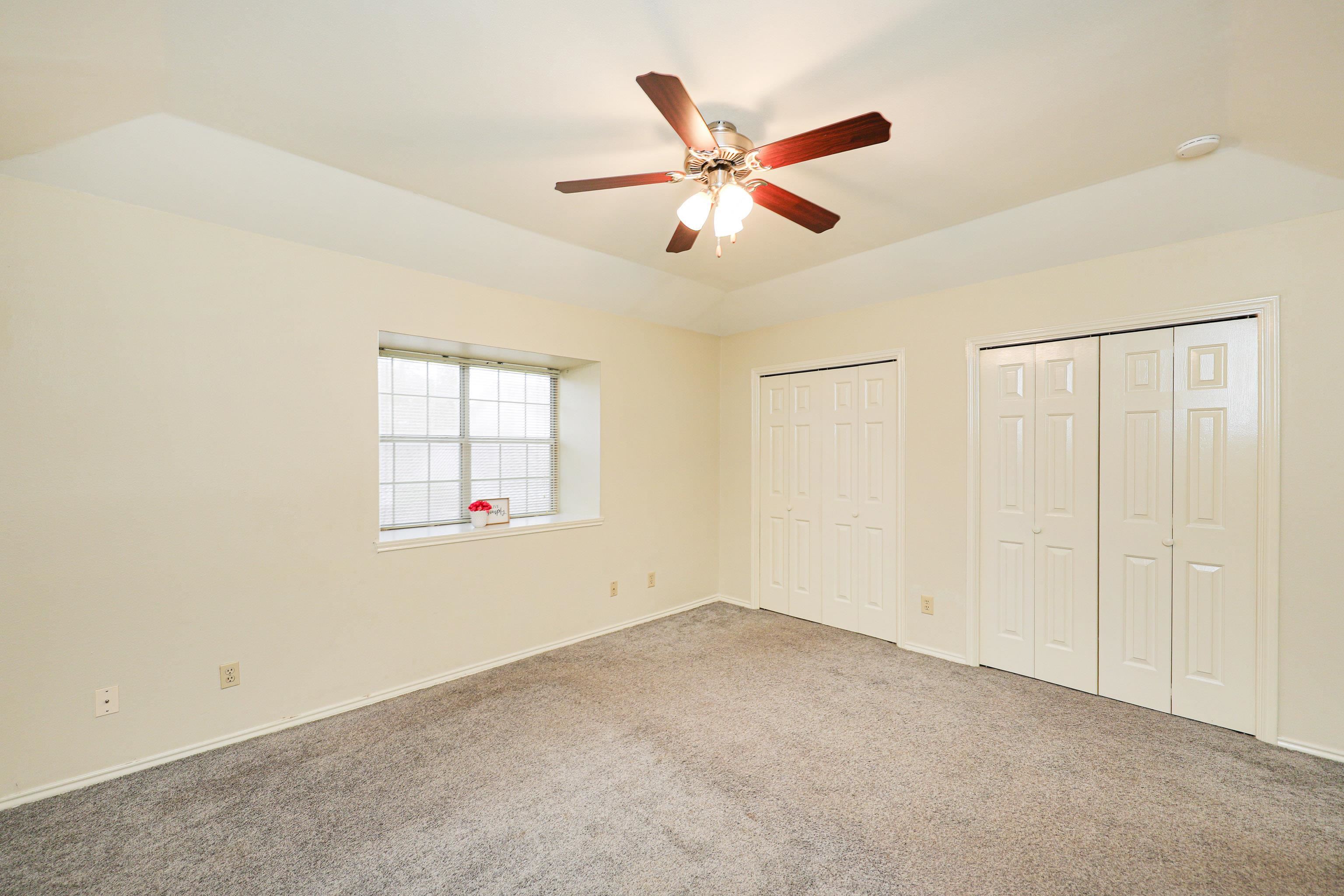 8911 McPherson Rd Unit: 3B