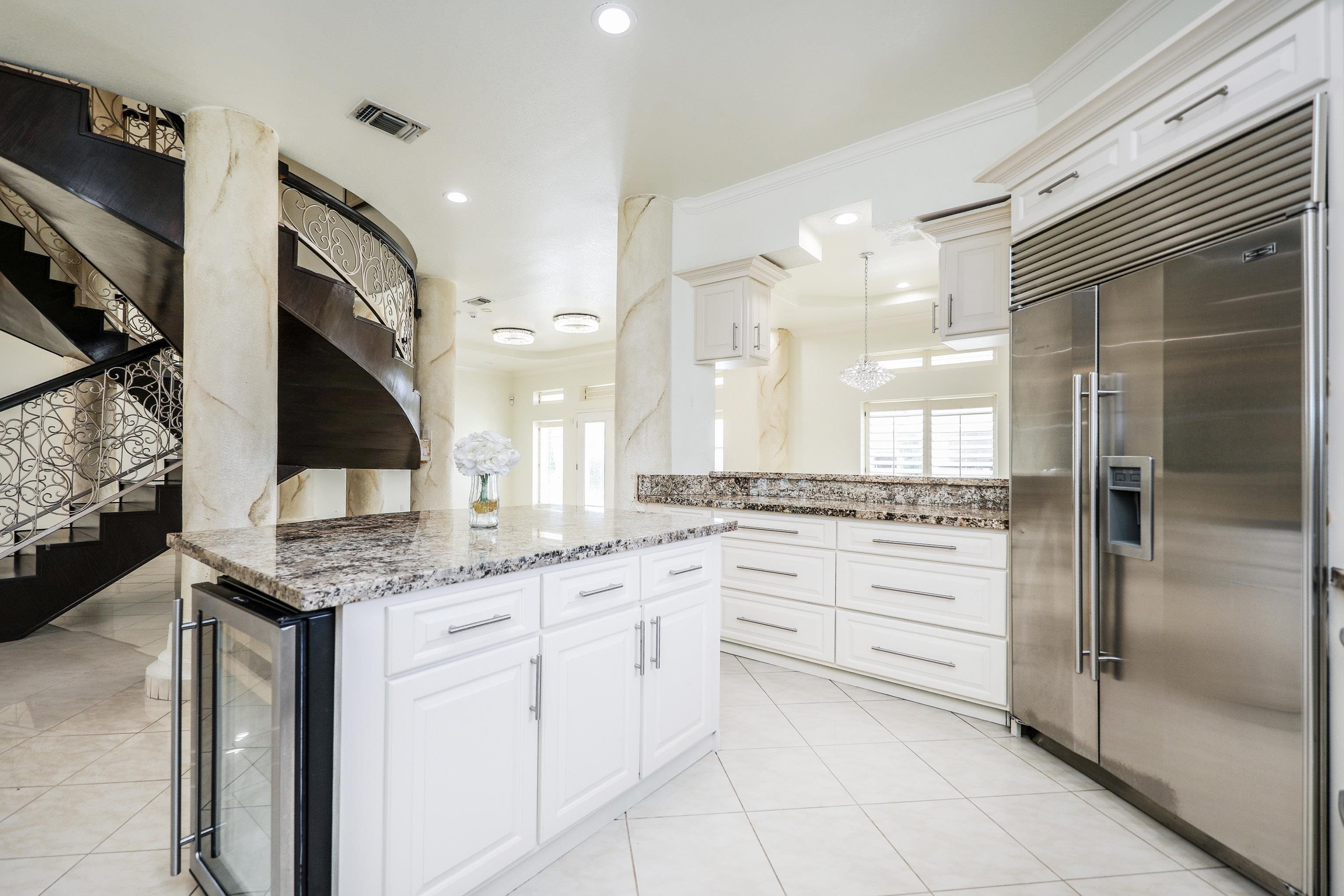 314 Bordeaux Dr