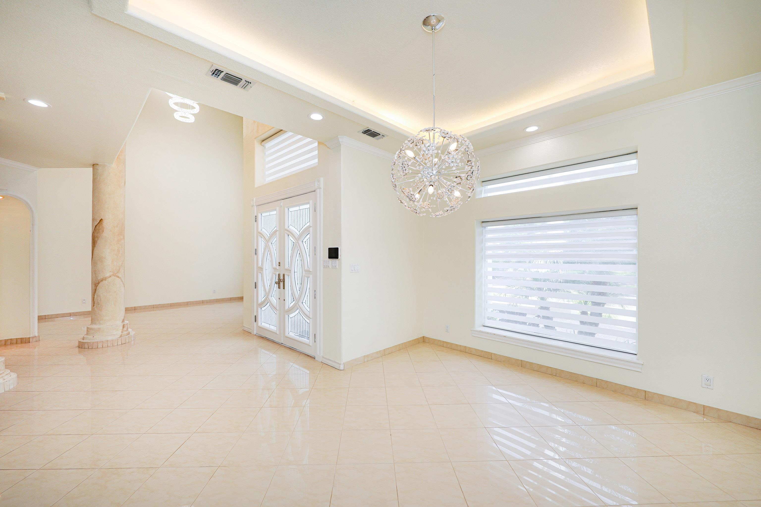 314 Bordeaux Dr