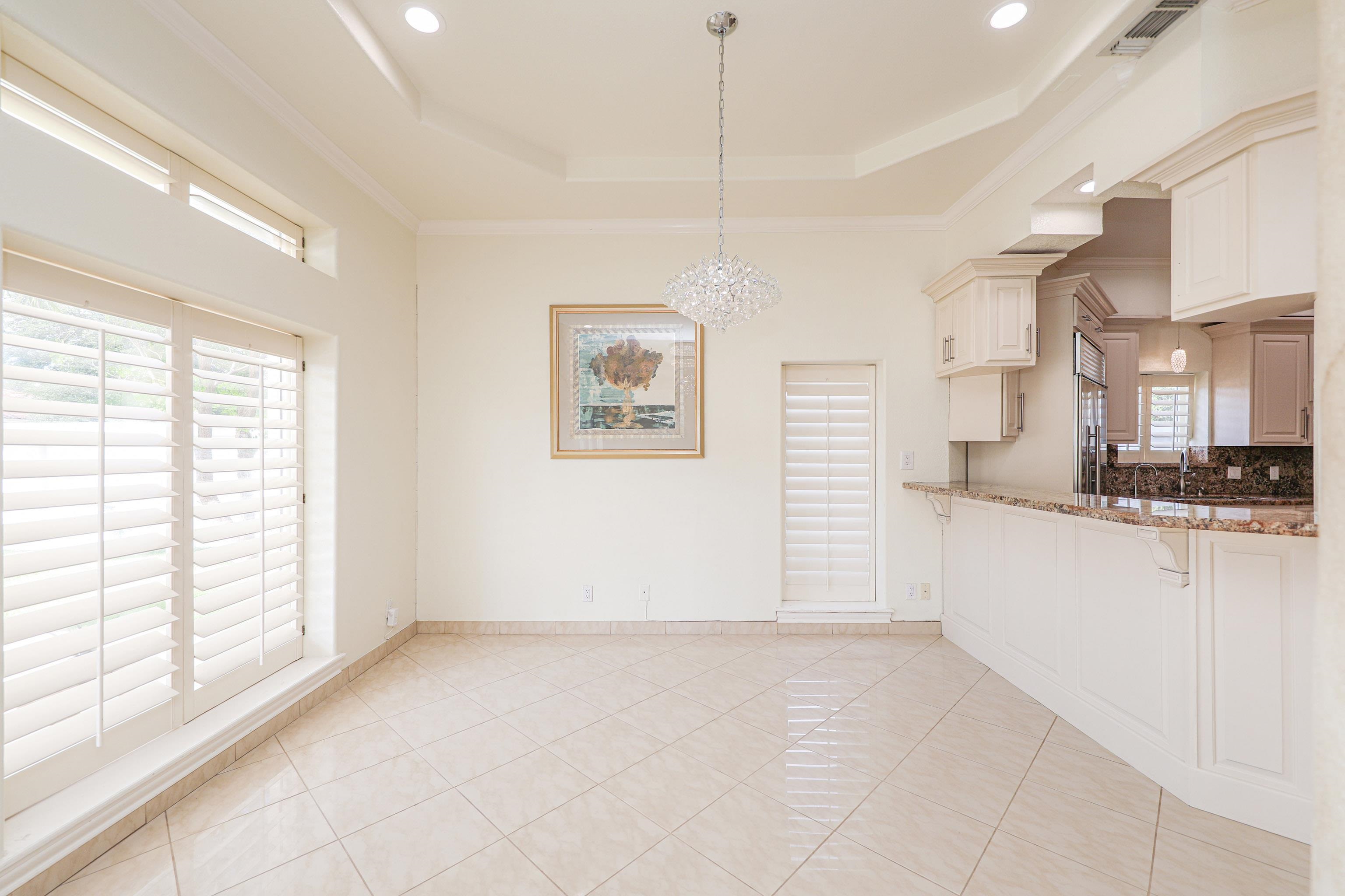 314 Bordeaux Dr