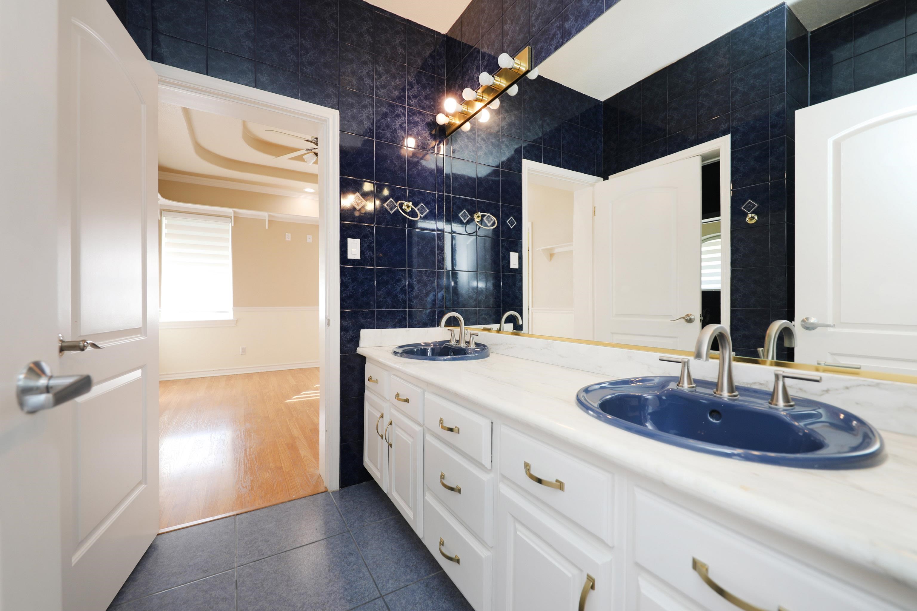 314 Bordeaux Dr