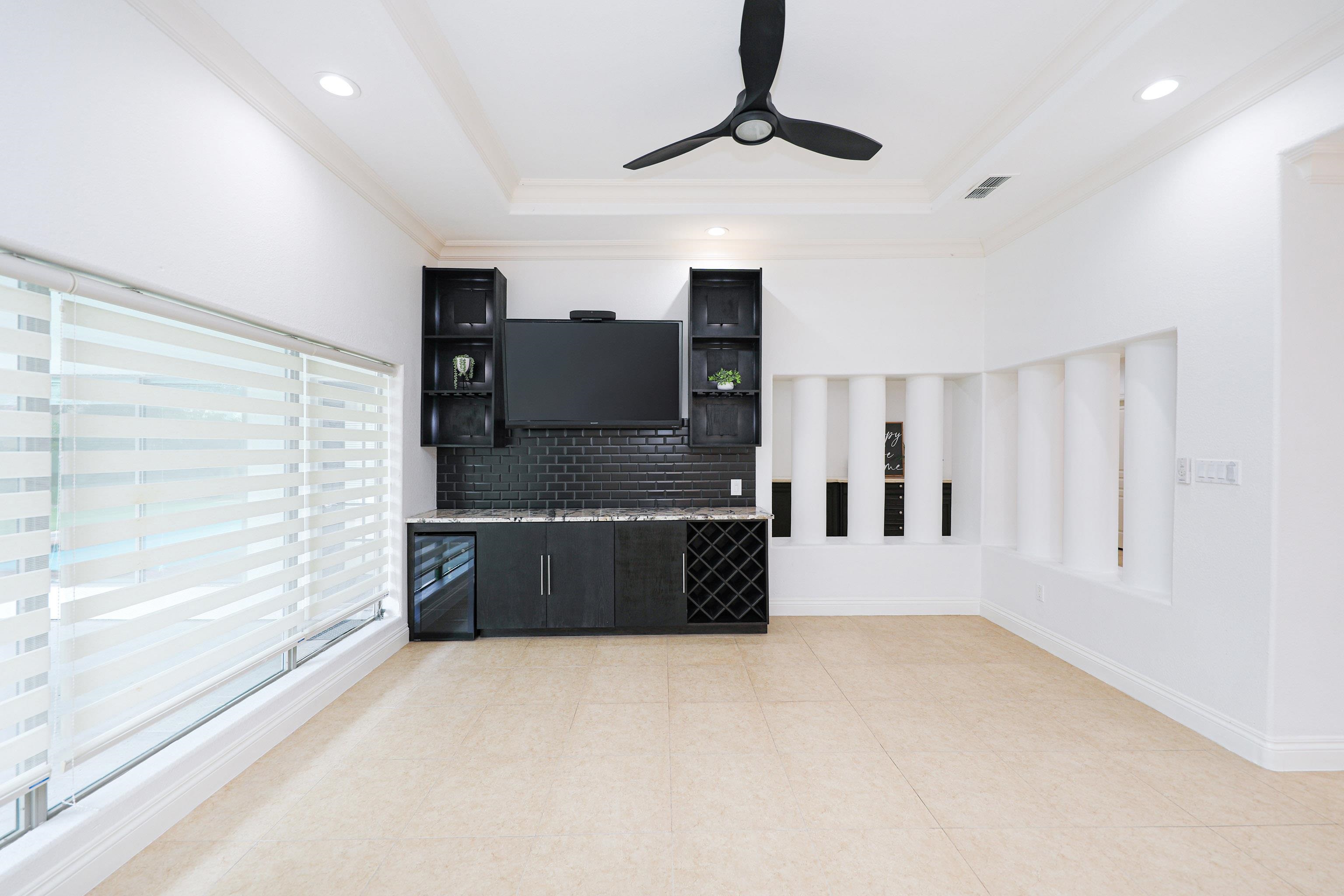 215 St Julien Dr