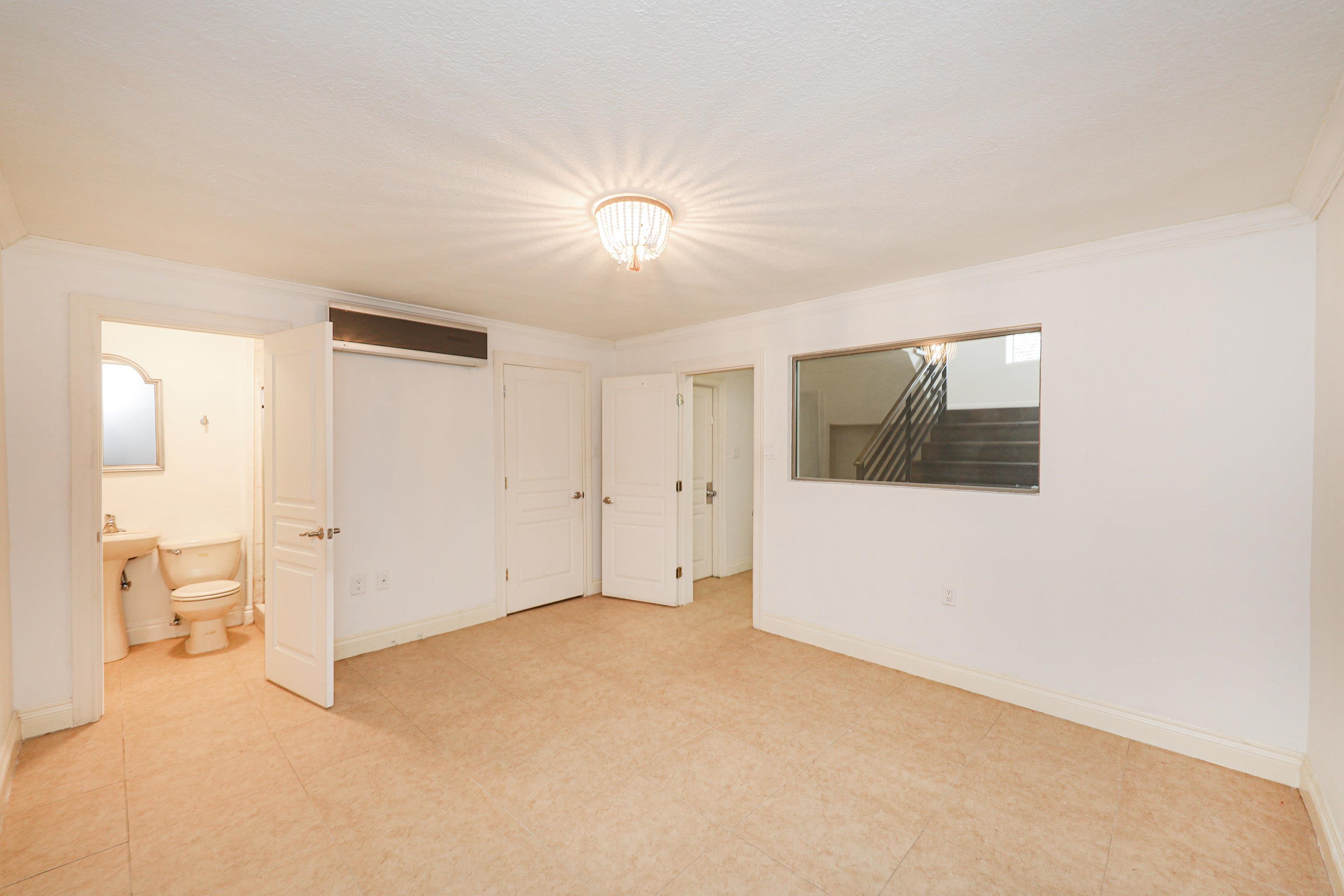 215 St Julien Dr