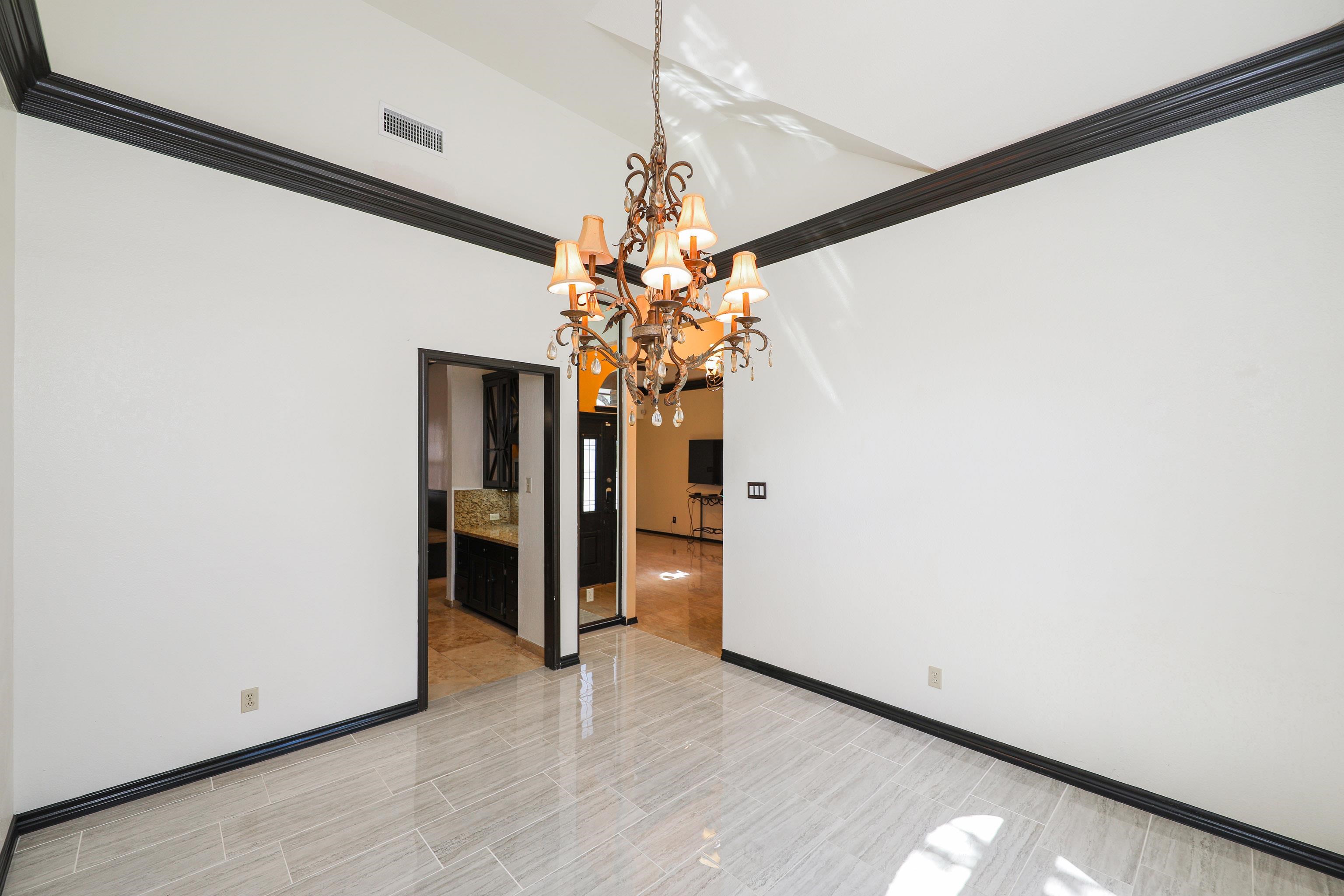 1010 Faldo Dr