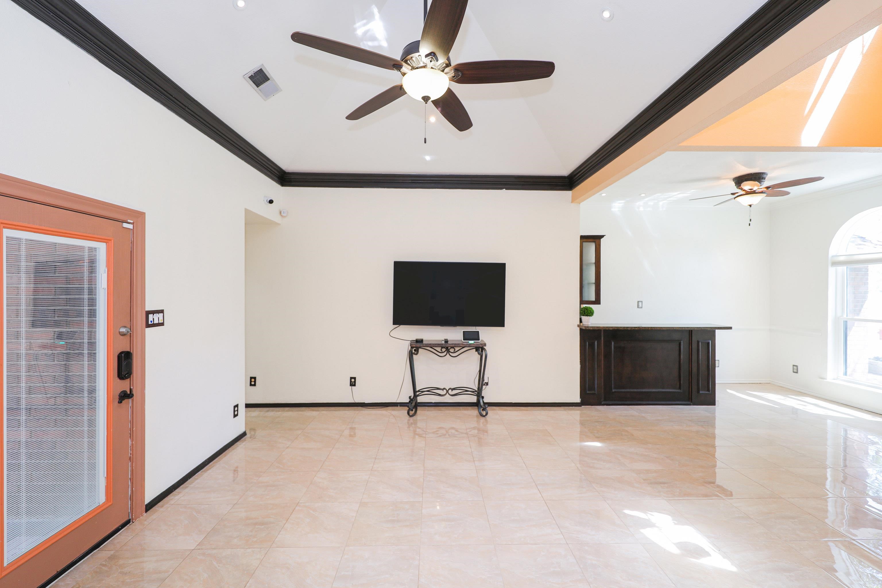 1010 Faldo Dr