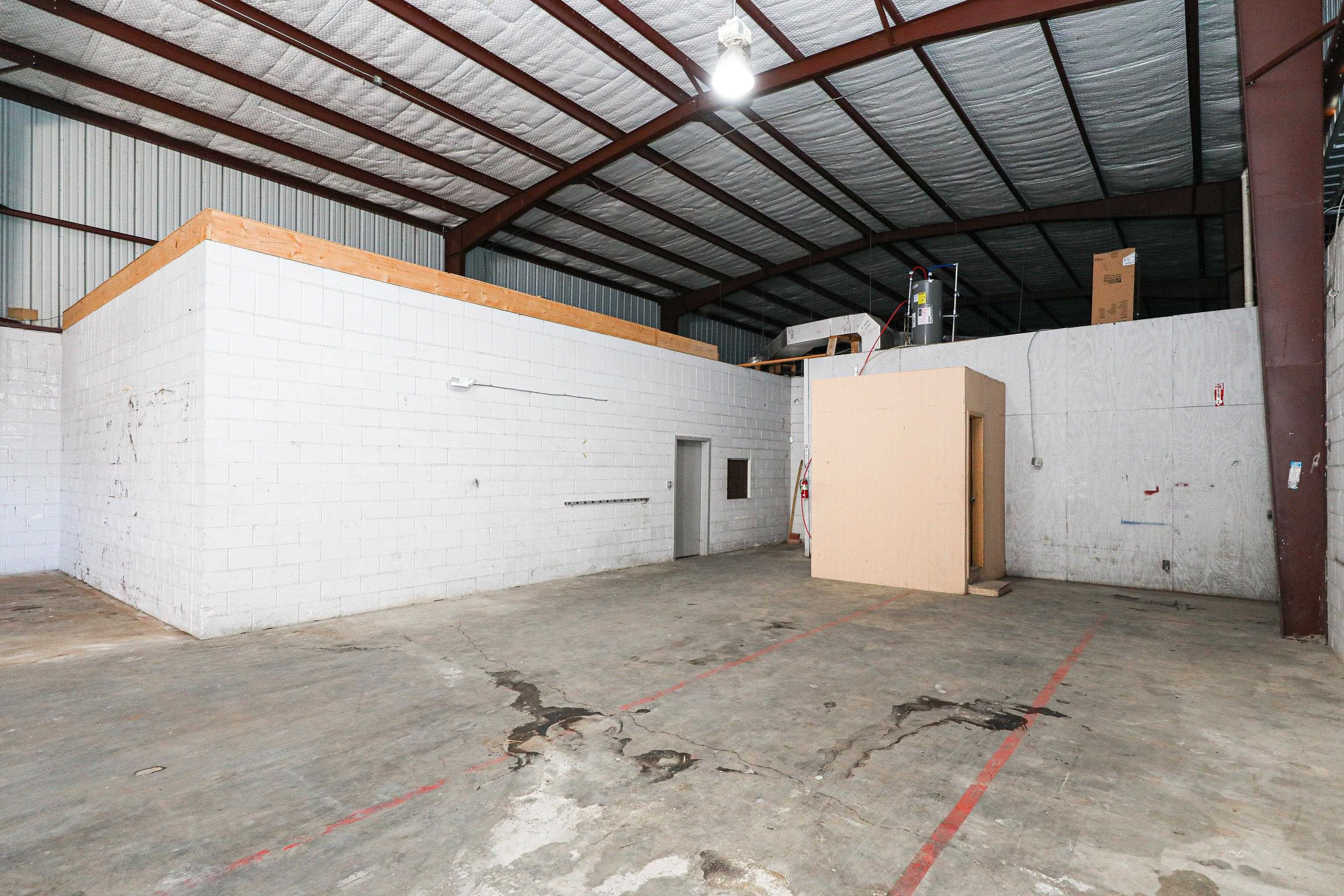 5802 McPherson Rd Unit: Rear