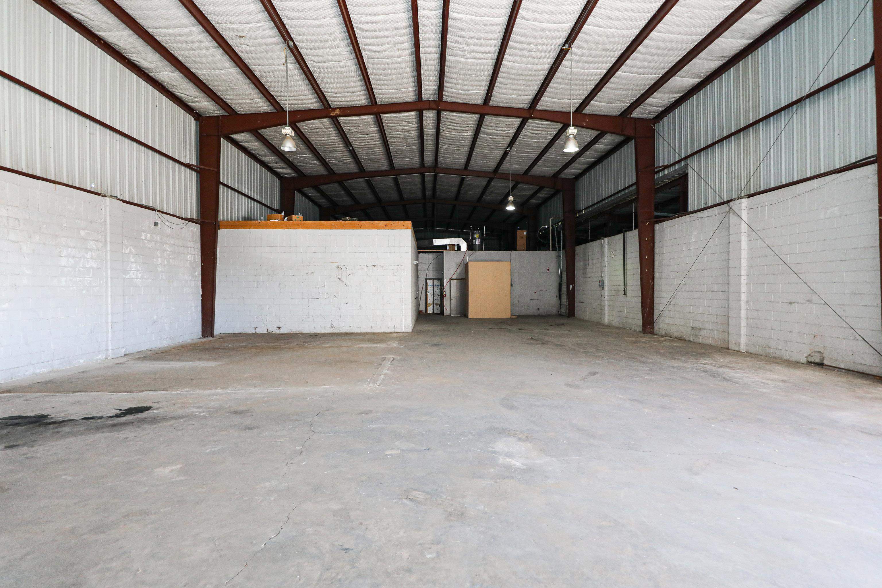 5802 McPherson Rd Unit: Rear