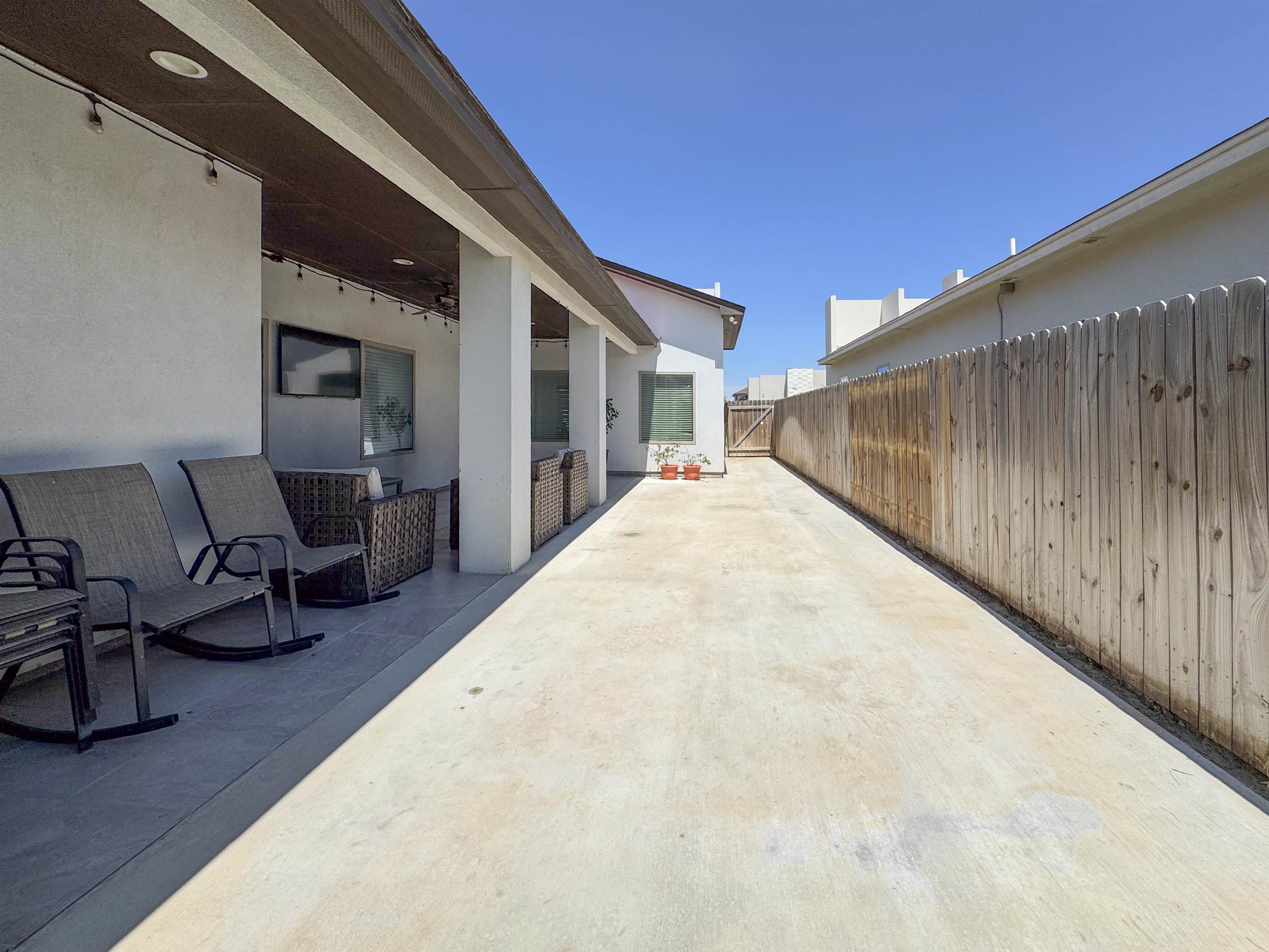3810 Gia St.