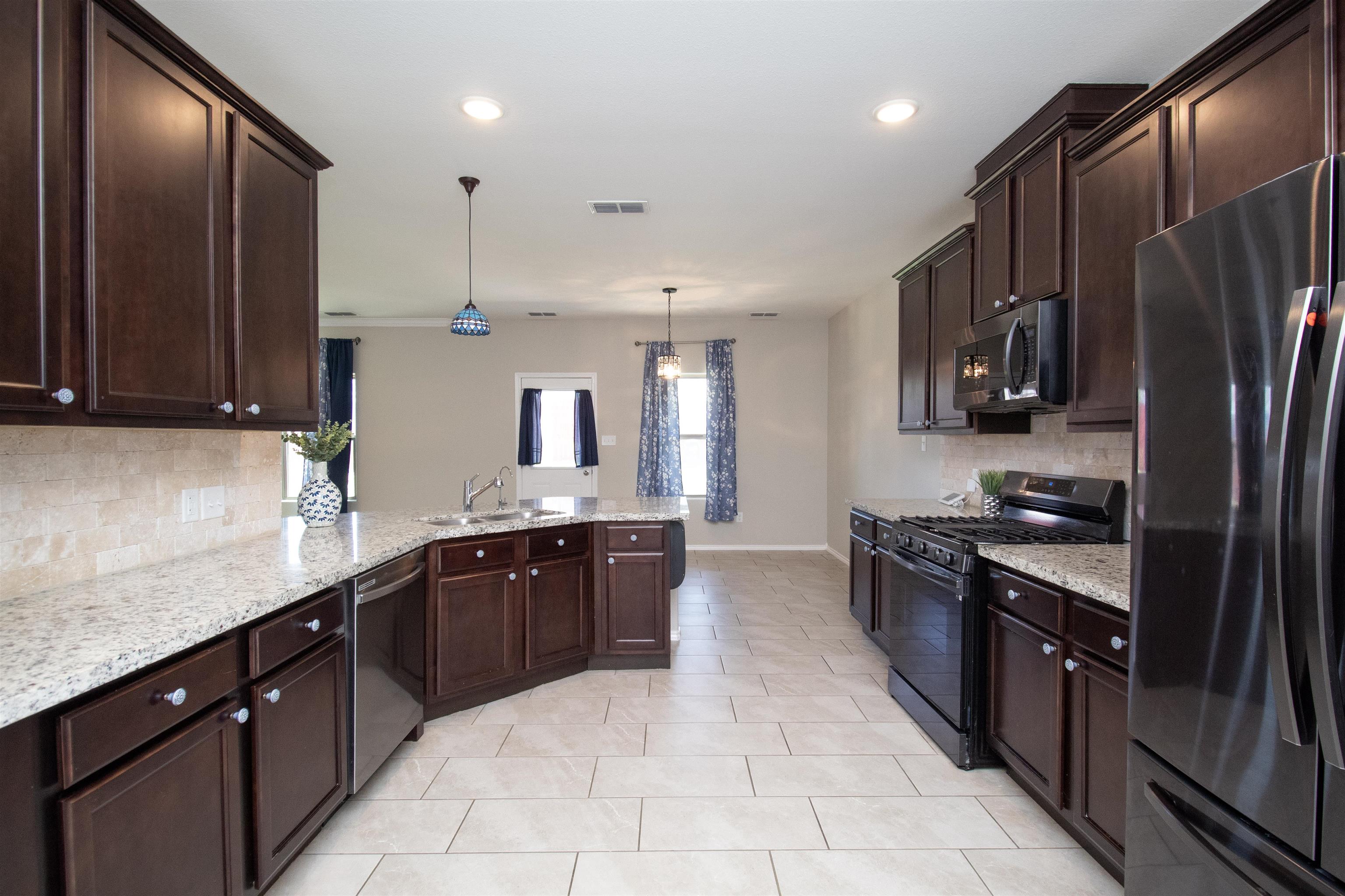 8613 Shiloh Rock Dr.
