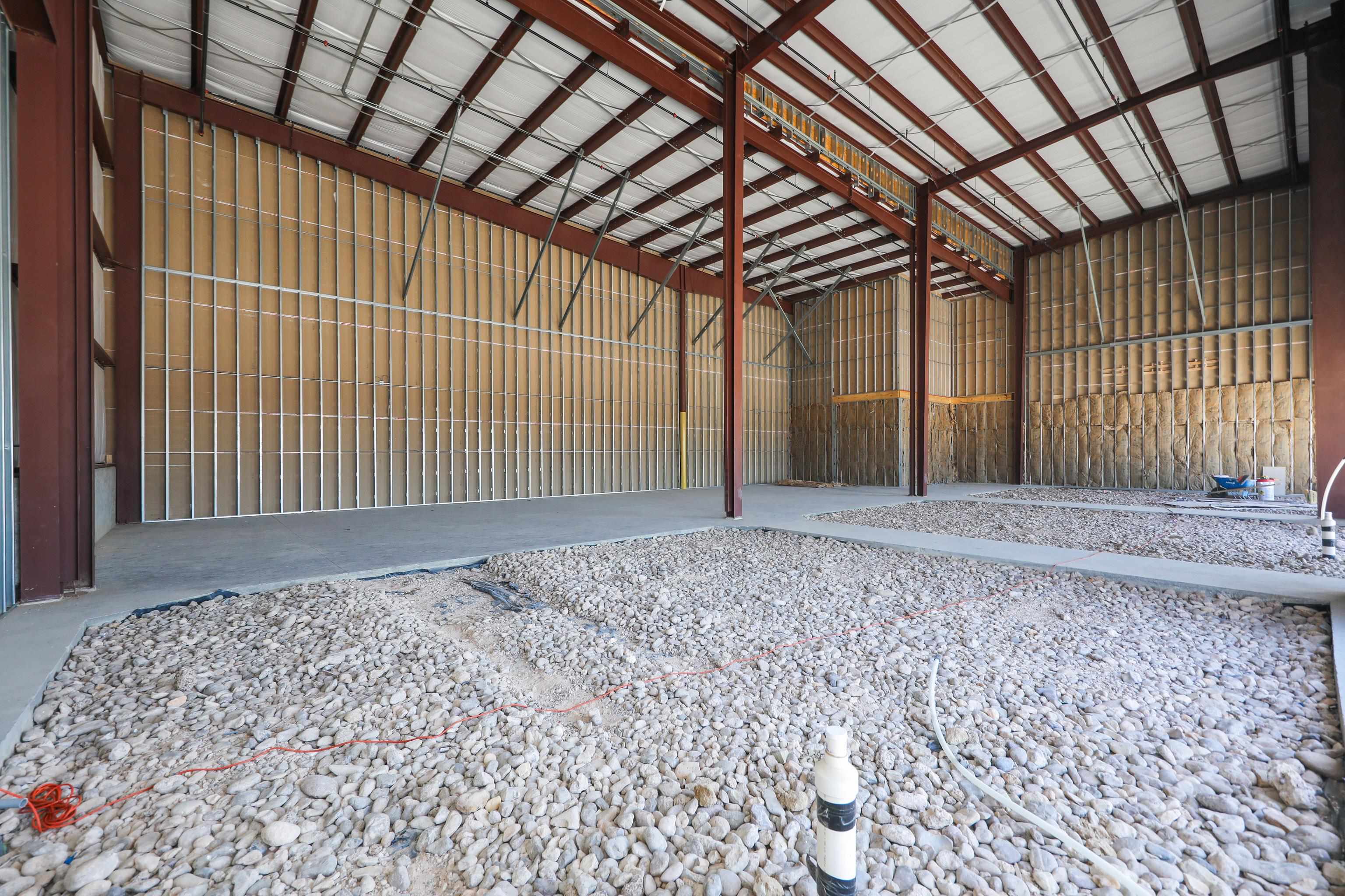 102 Floral Blvd Unit: 103