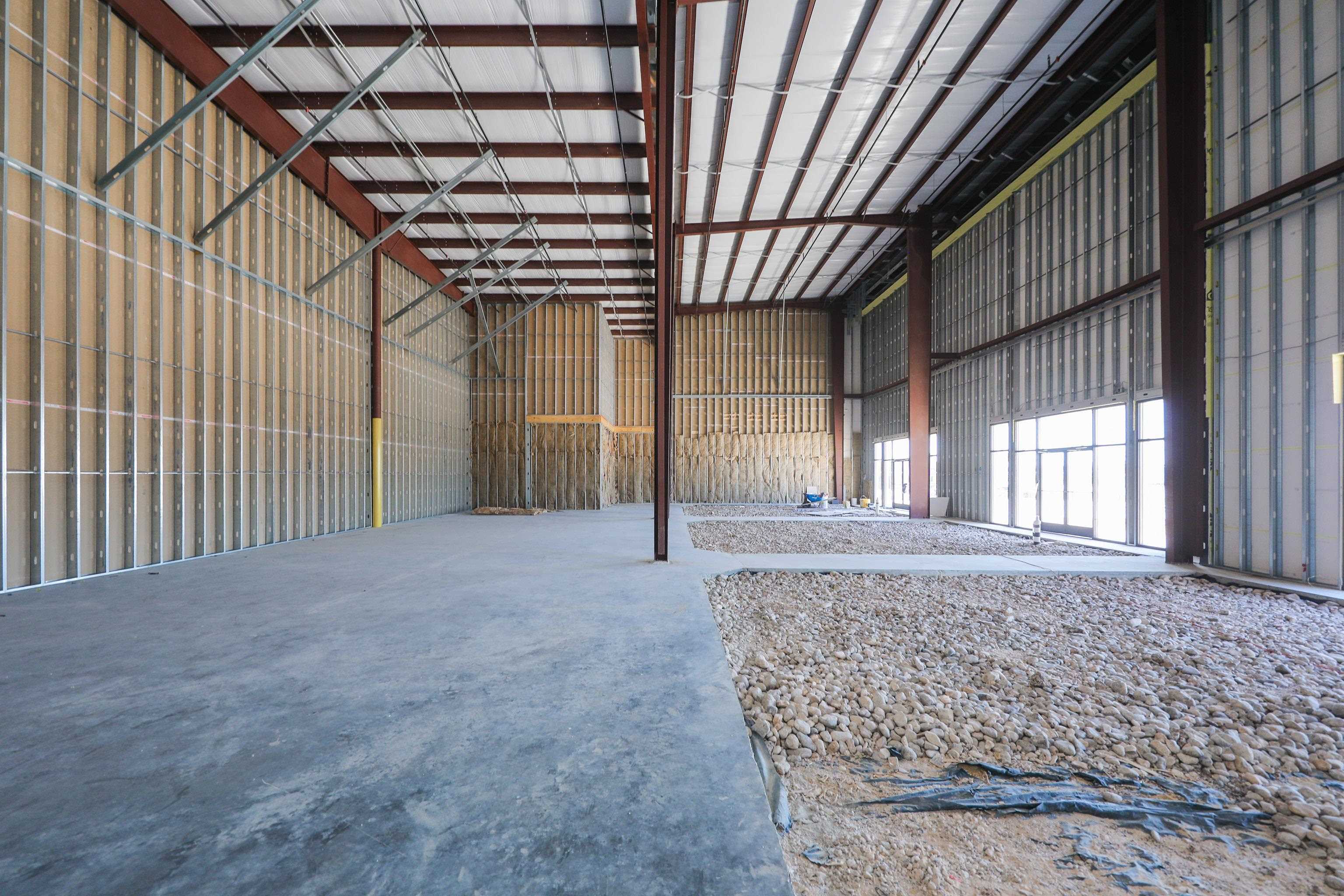 102 Floral Blvd Unit: 103