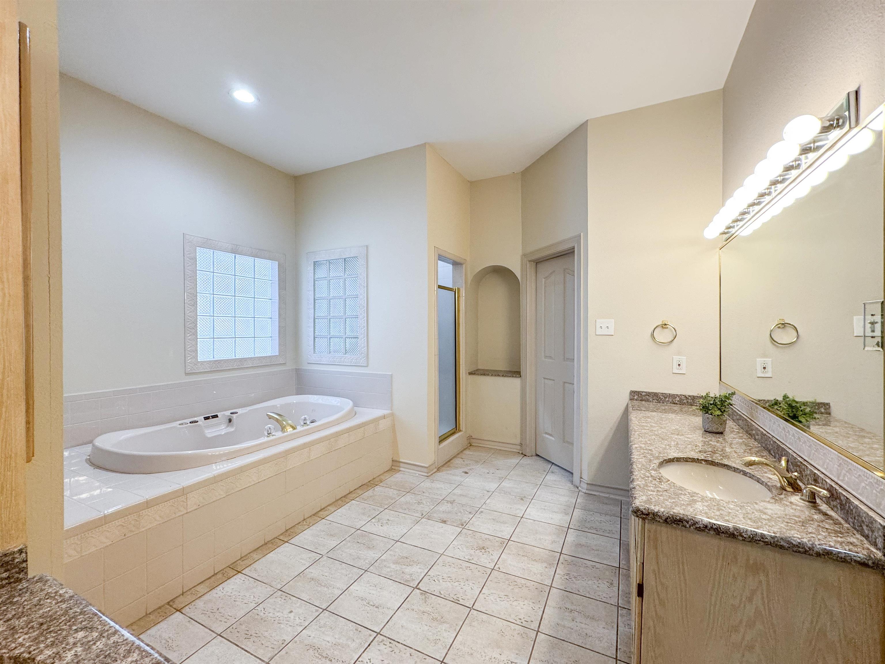 3003 Edgefield Ct