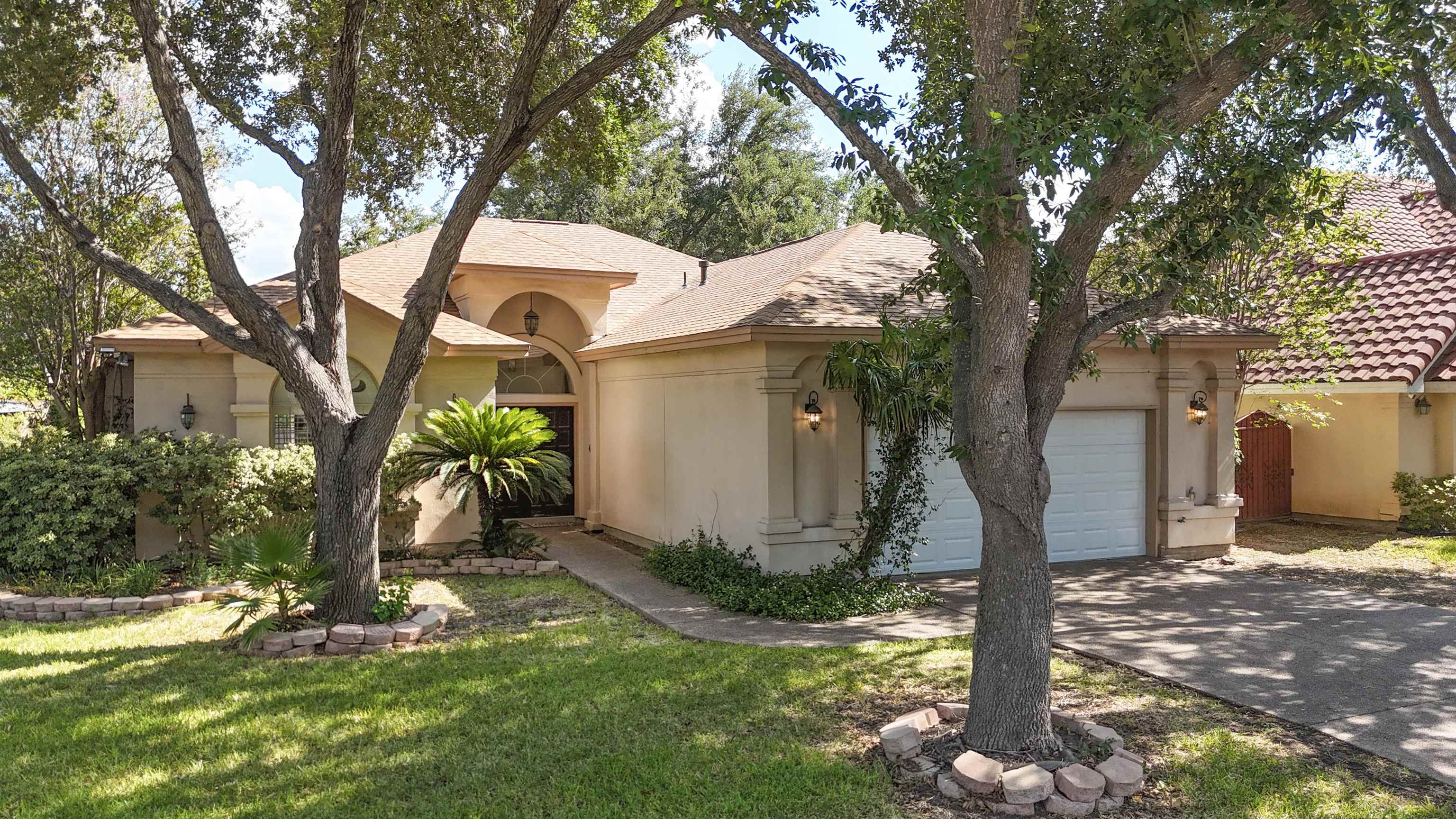 3003 Edgefield Ct
