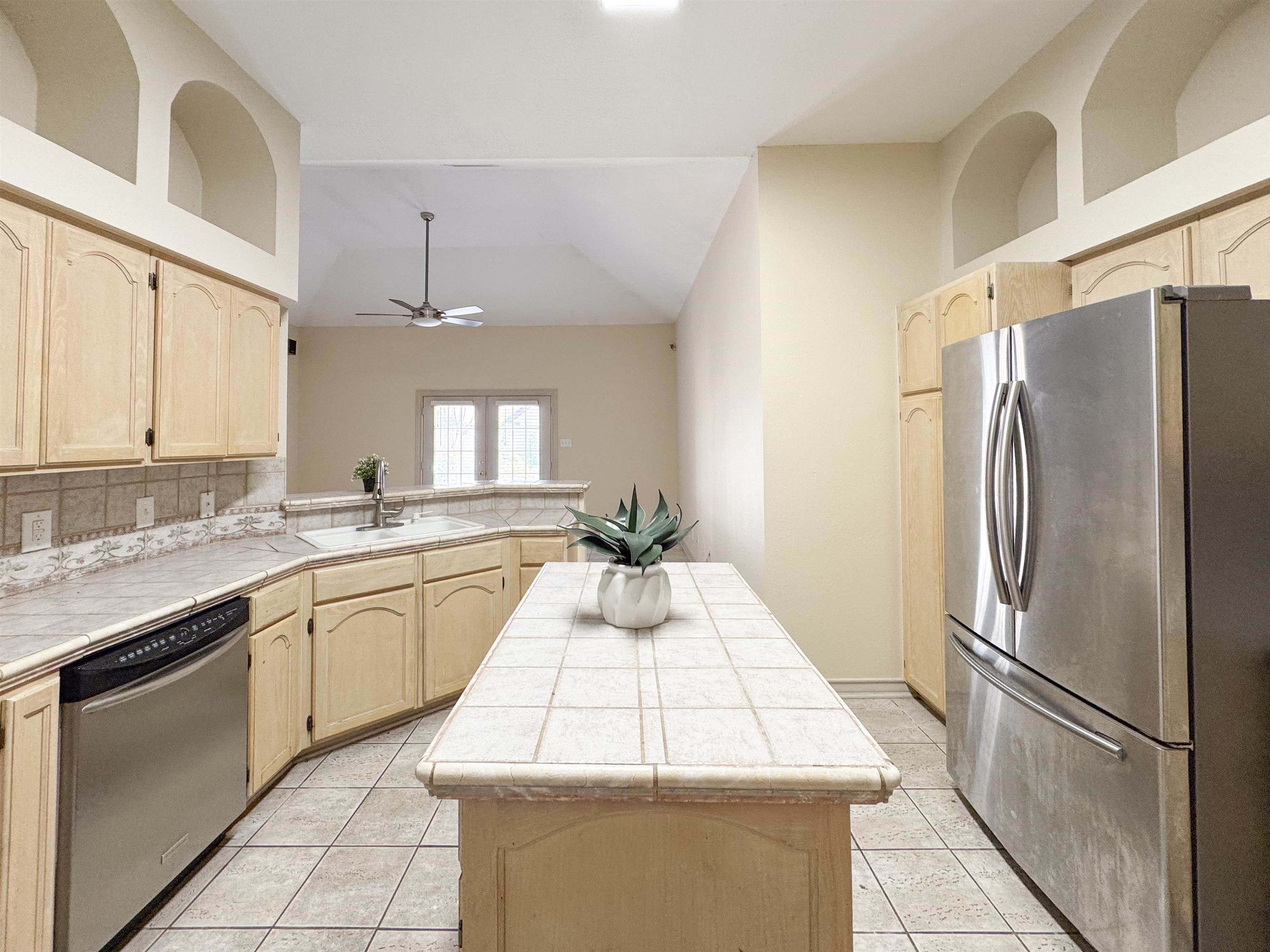 3003 Edgefield Ct