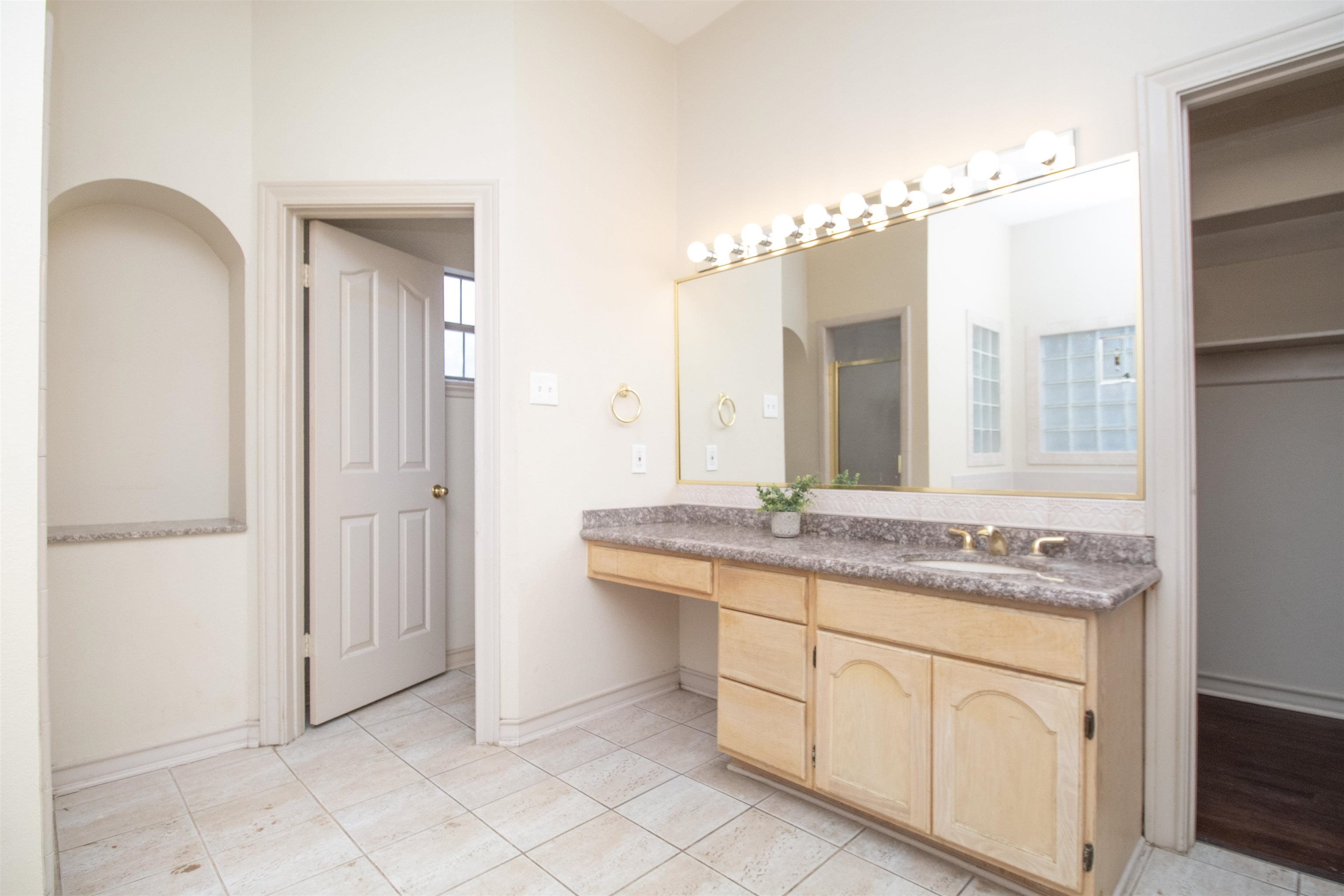3003 Edgefield Ct